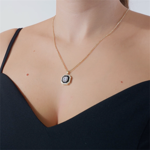 Mineli Taşlı Tasarım Kolye