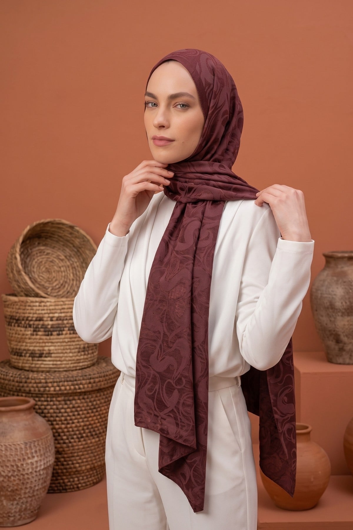 SERMODA , Tesettür Şal & Eşarp , Aerobin Jakar Sarmaşık Desenli Şal 157