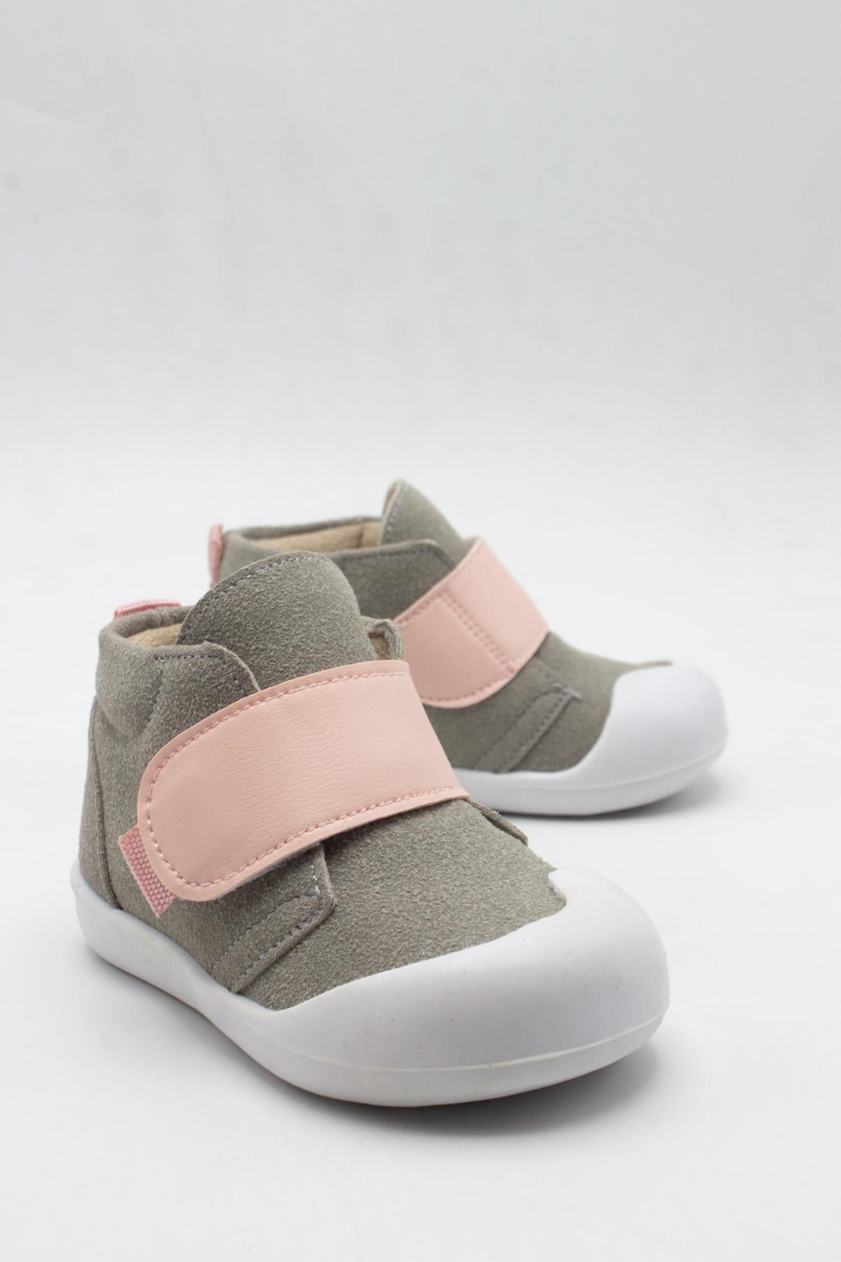 Sermoda Cırtlı Şapkalı Taban Deri Bebek Bot Pudra Pembe