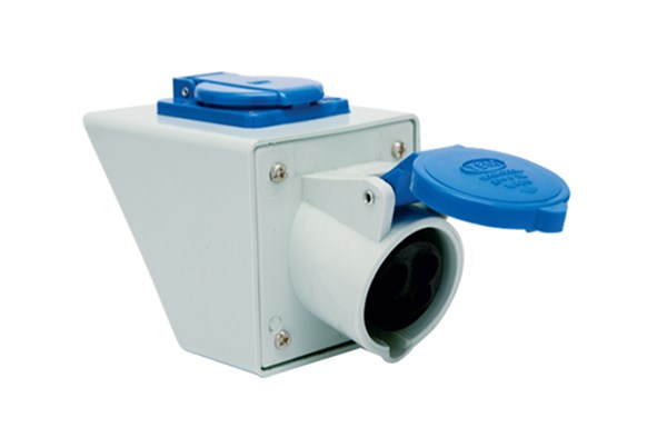 16A Cee Norm 6h 3 Kutuplu 2P+Topraklama Eğik Kasalı Monofaze Duvar Prizi