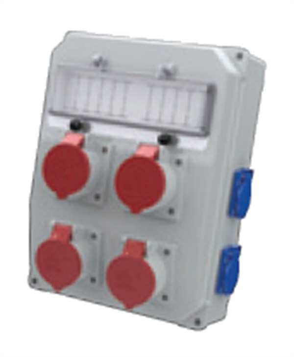 2 Adet Ip44 3x32A Ön+2 Adet Ip44 3x16A Ön+4 Adet 1x16A Yan Priz Montajlı Sigortalı Kombinasyon Kutusu(260x350mm)