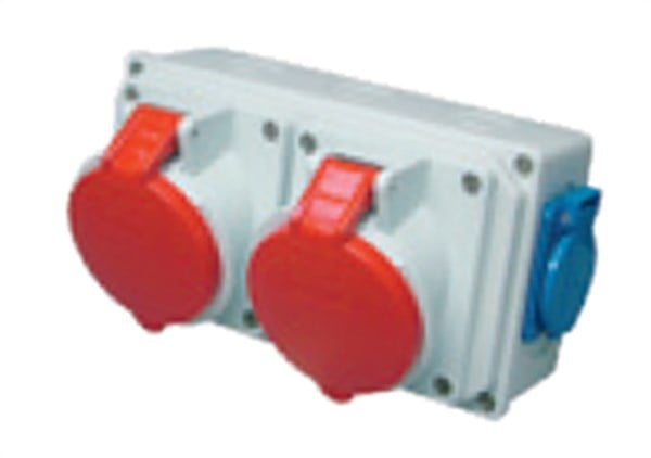 2 Adet IP44 +4x32A CEE Ön+2 Adet 1x16A Yan Sigortasız Kombinasyon Kutusu(213x113x73mm) IP44