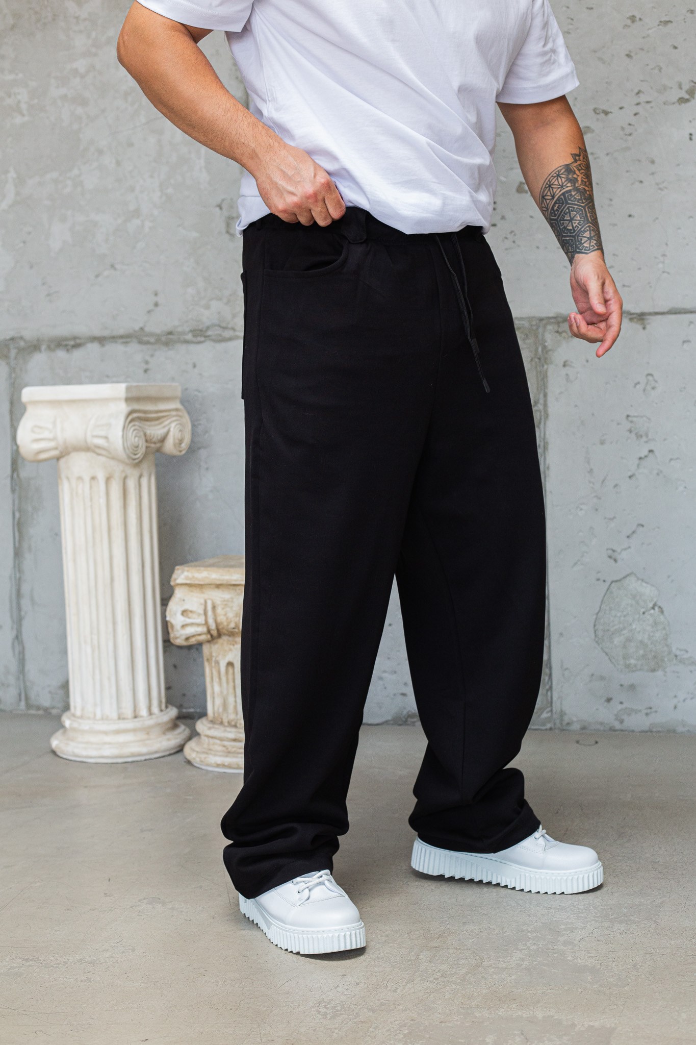 Arka Kısmı Nakış Detaylı Baggy Kalıp Esofman (JGS73)