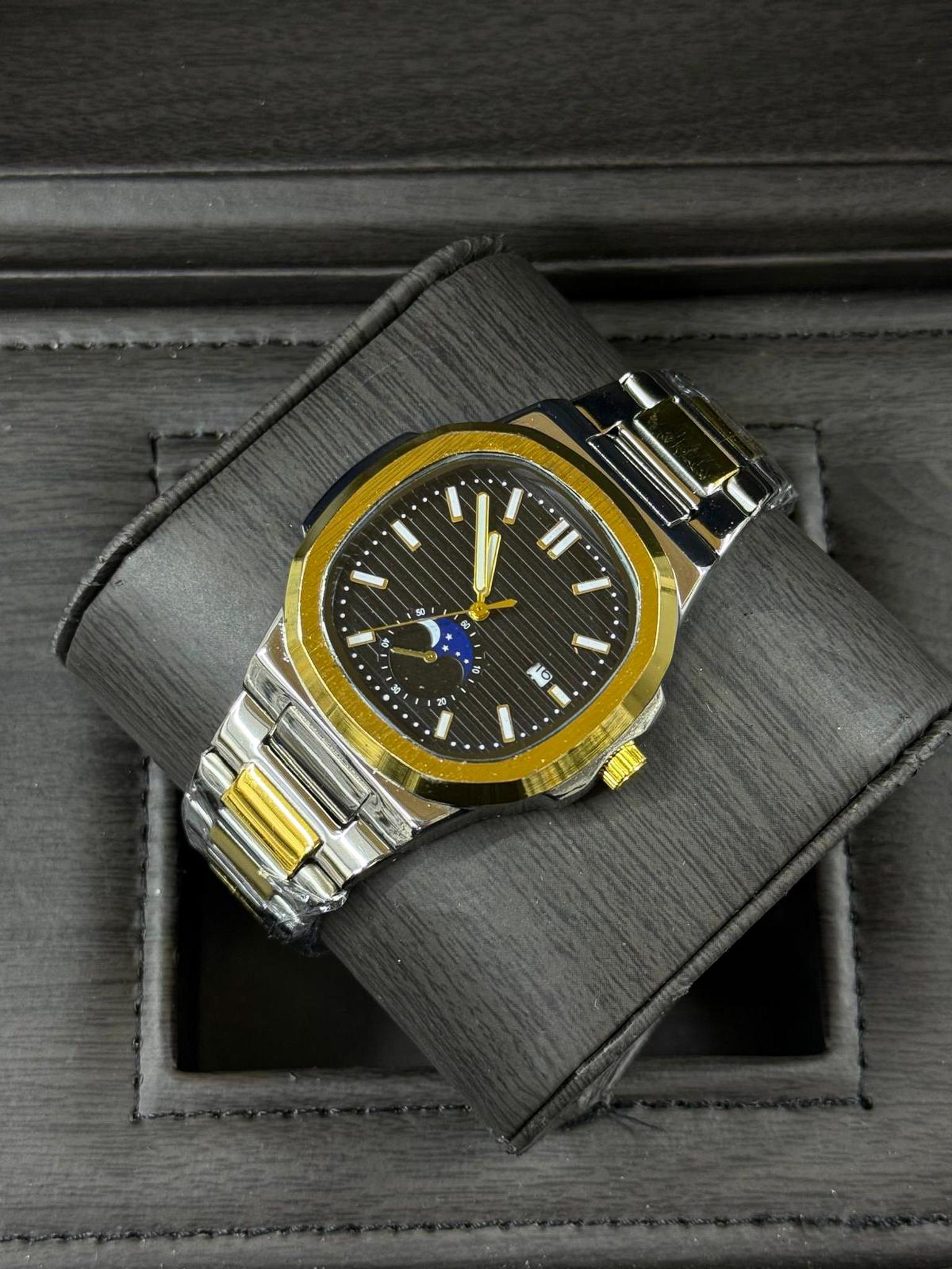 Çelik Kordon Lüks Erkek Kol Saati - Nautilus Serisi (43)