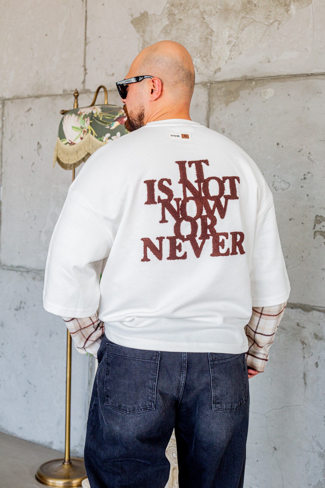 Ekose Kol Detaylı Sloganlı Rahat Kesim Sweatshirt (SVTB111)