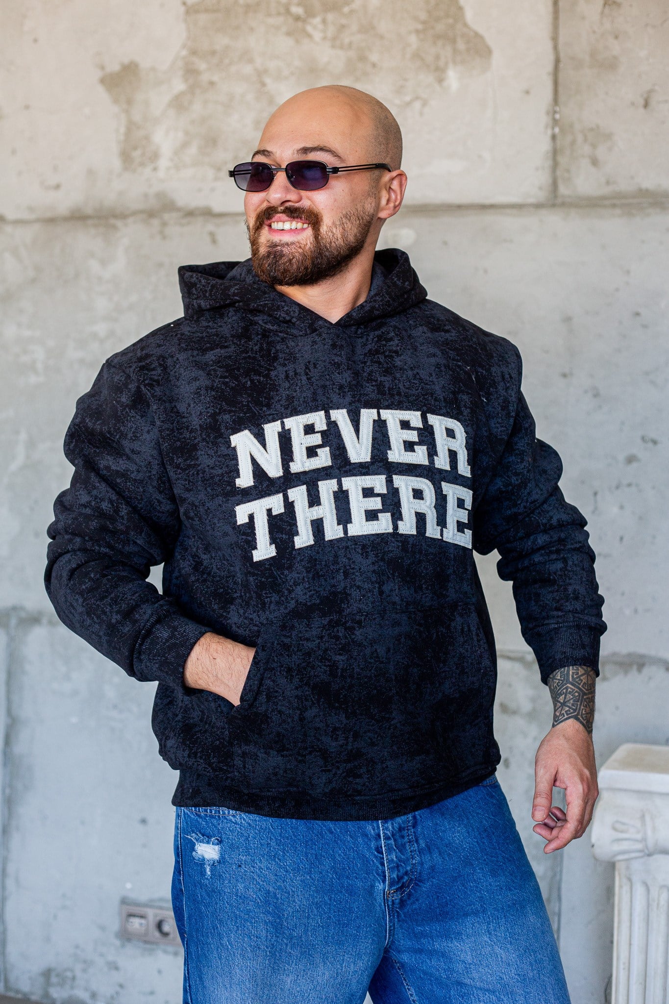 Erkek Asit Yıkama Nakış Detaylı Kapüşonlu Kanguru Cepli Sweatshirt (SVTS102)