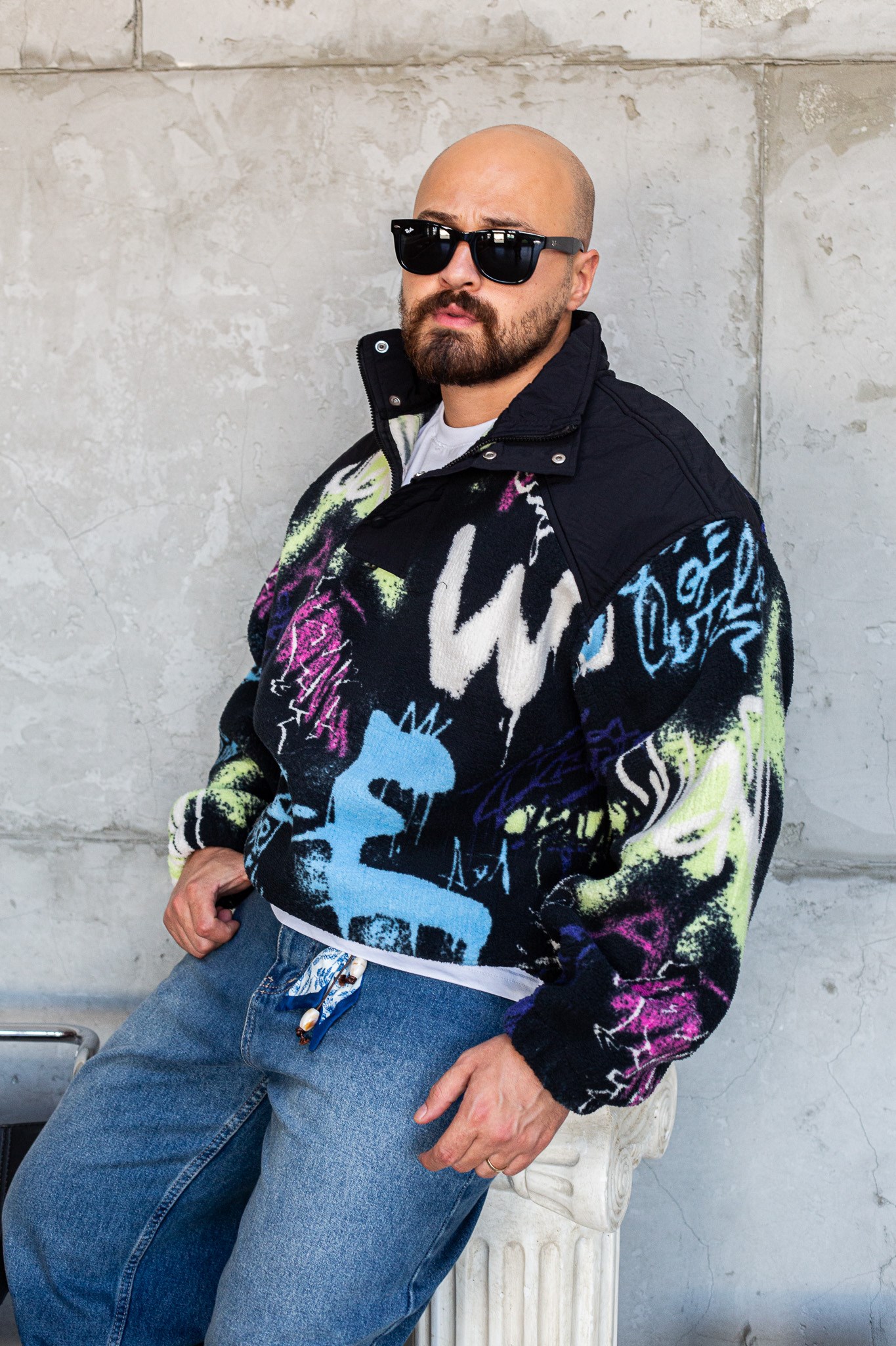 Grafiti Desenli Yarım Fermuarlı Erkek Peluş Sweatshirt (SVTS99)