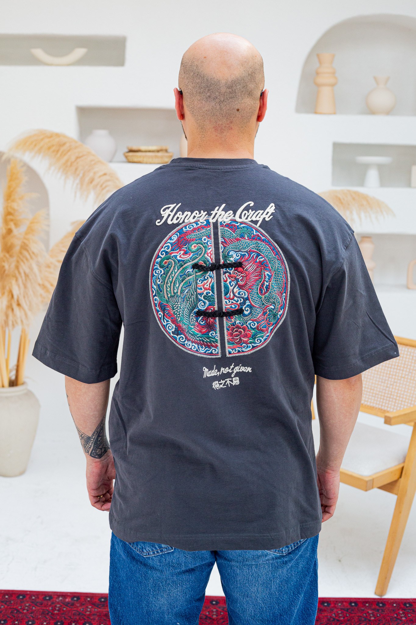 Honor The Craft Nakış Detaylı Oversize Siyah T-Shirt (TSA88)