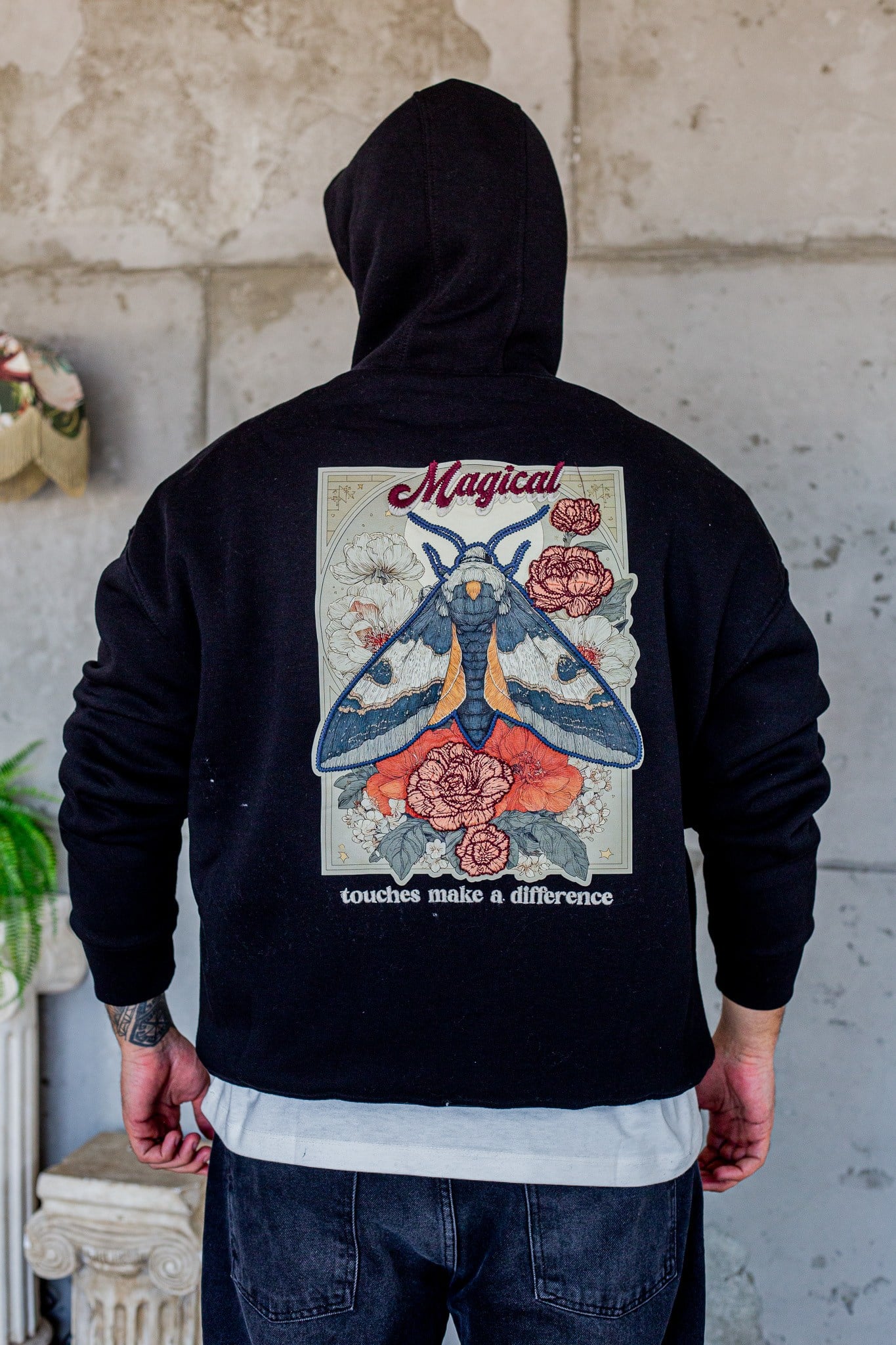 Kelebek Motifli Kanguru Cepli Rahat Kesim Sweatshirt (SVTS114)