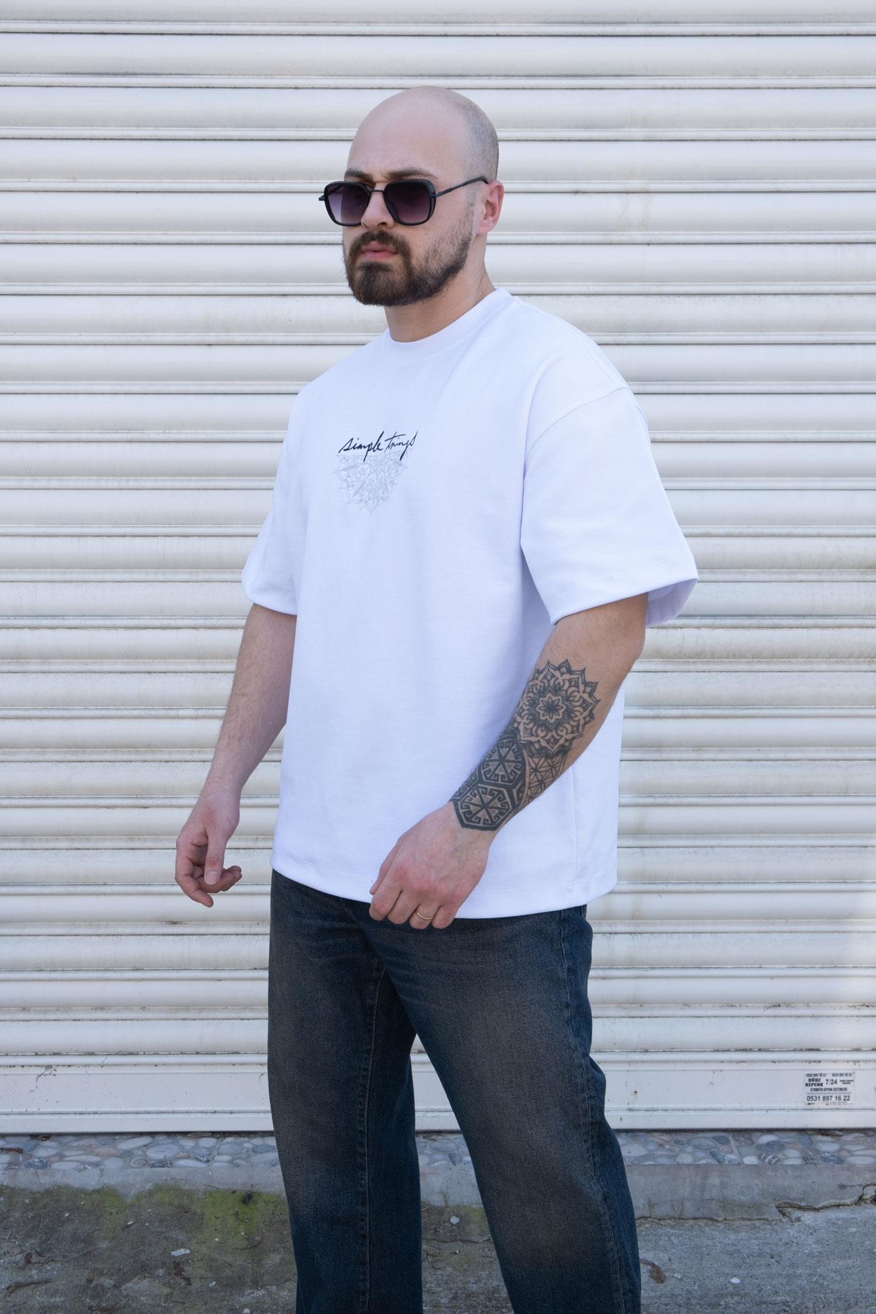 Nakış Detaylı Oversize T-Shirt (TSB07)