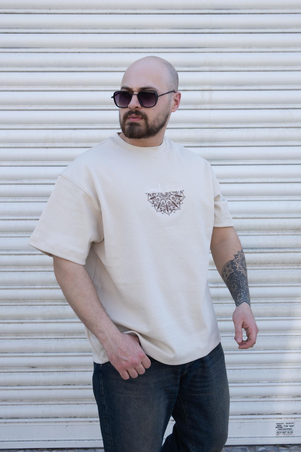 Nakış Detaylı Oversize T-Shirt (TSK07)