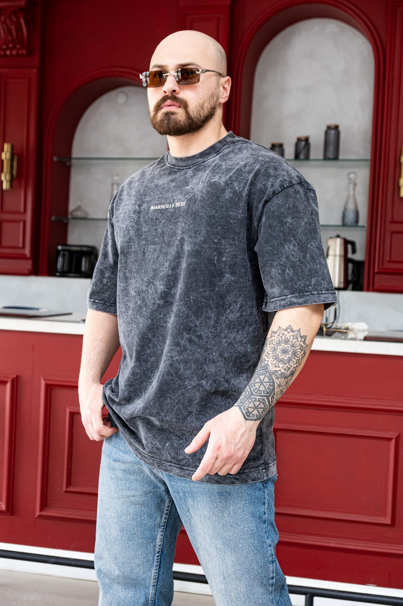 Nakışlı ve Sırtı Baskı Detaylı Yıkamalı OversizeT-Shirt (TSS75)
