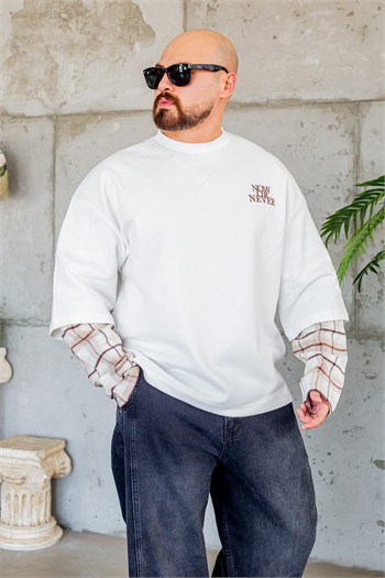 Ekose Kol Detaylı Sloganlı Rahat Kesim Sweatshirt (SVTB111)