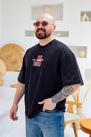 Far From Basic Halı Desen Yamalı Oversize Bisiklet Yaka T-Shirt (TSS85)