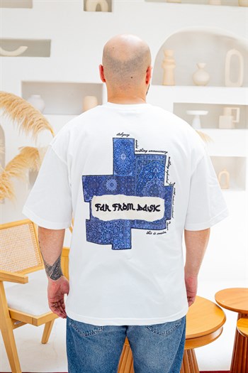 Far From Basic Halı Desen Yamalı Oversize Bisiklet Yaka T-Shirt (TSB85)