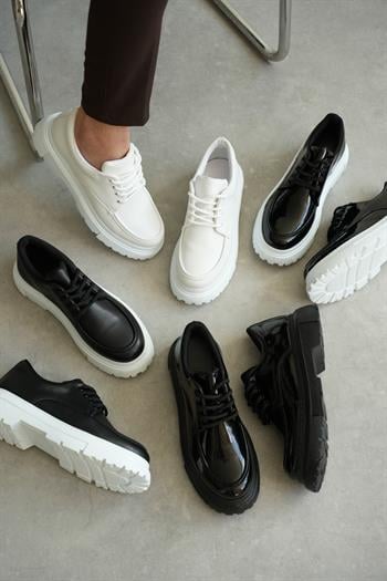Siyah Premium Deri Kalın Beyaz Taban Erkek Sneaker (AYKSB03)