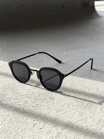 UV-400 Korumalı Güneş Gözlüğü (BASE)