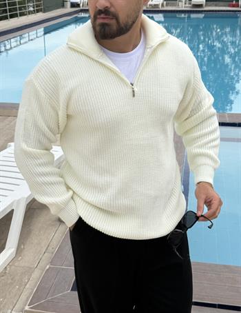 Yarım Fermuarlı Oversize Örme Kazak (SVTB48)