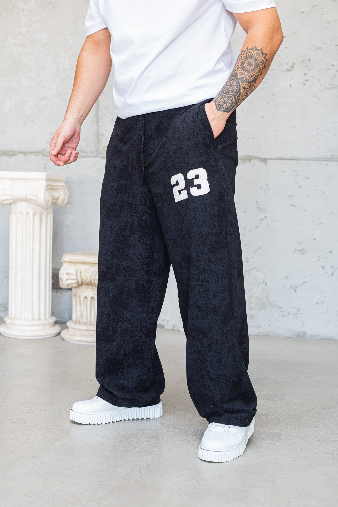 23 Detaylı Eskitme Efektli Baggy Erkek Eşofman Altı (JGS74)