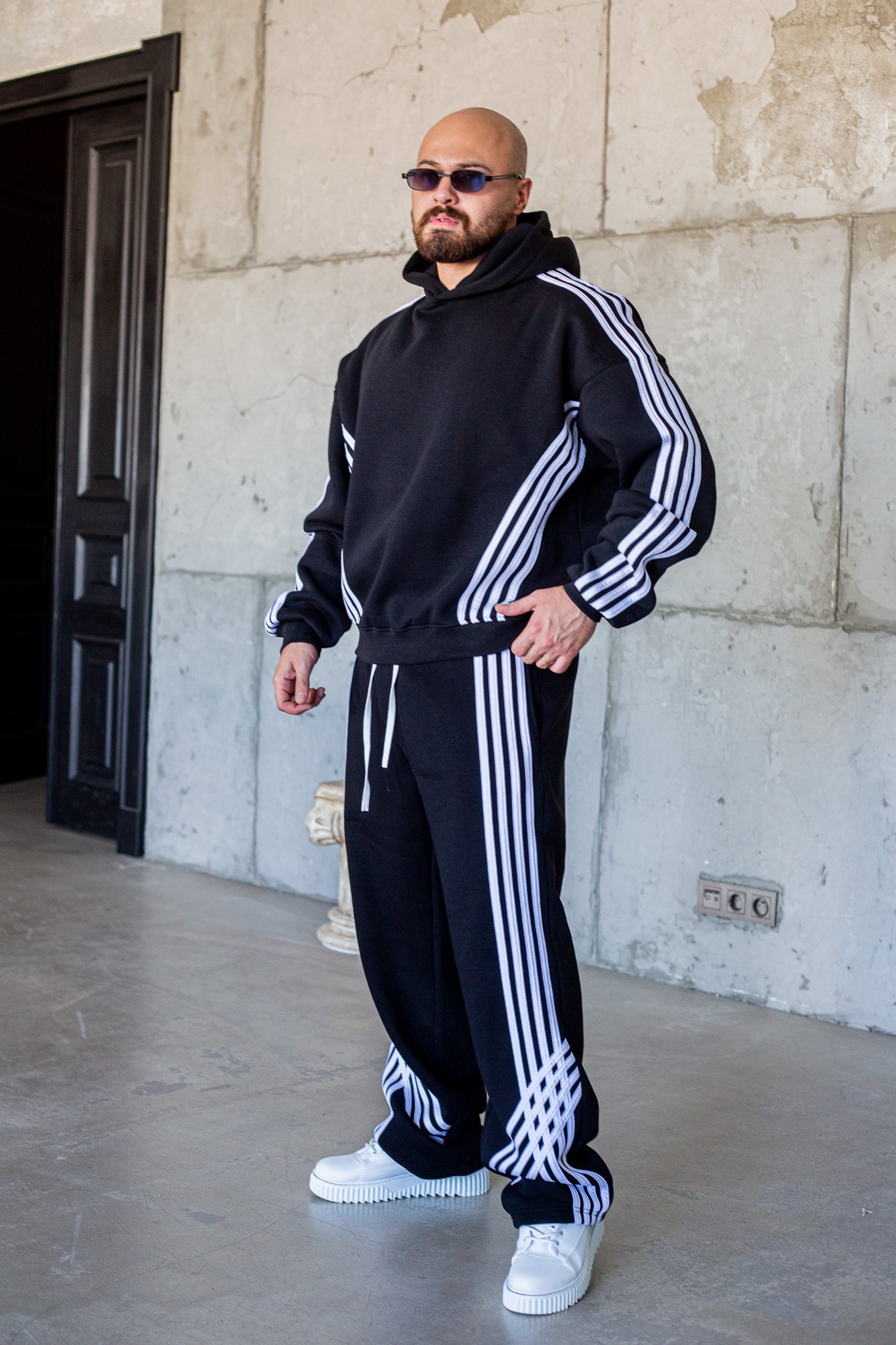 Erkek Şerit Detaylı Oversize Kapüşonlu Alt Üst Eşofman Takımı (TKMS64)