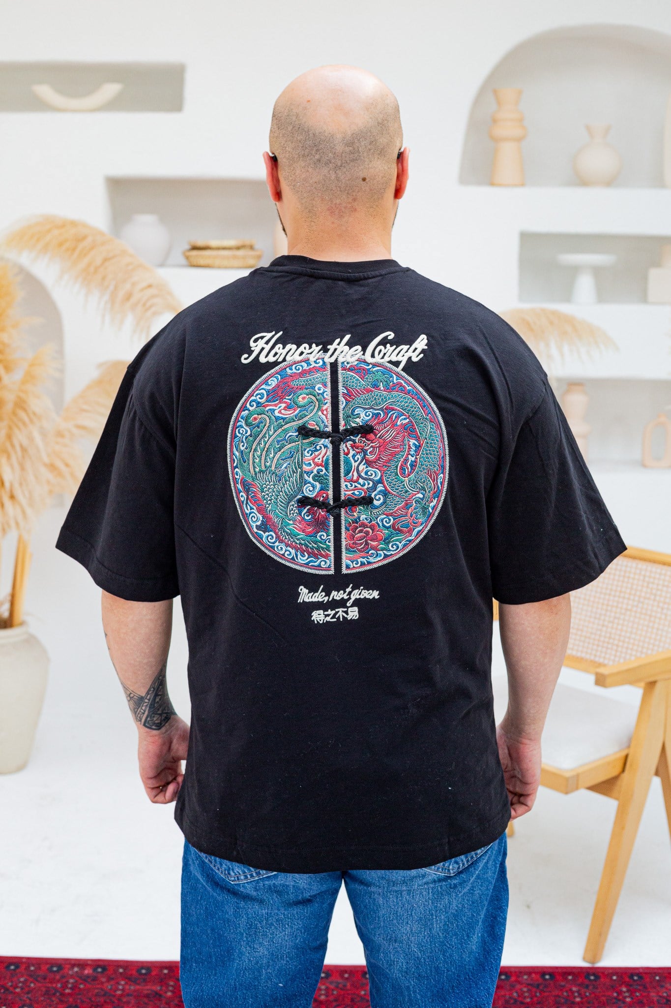 Honor The Craft Nakış Detaylı Oversize Siyah T-Shirt (TSS88)
