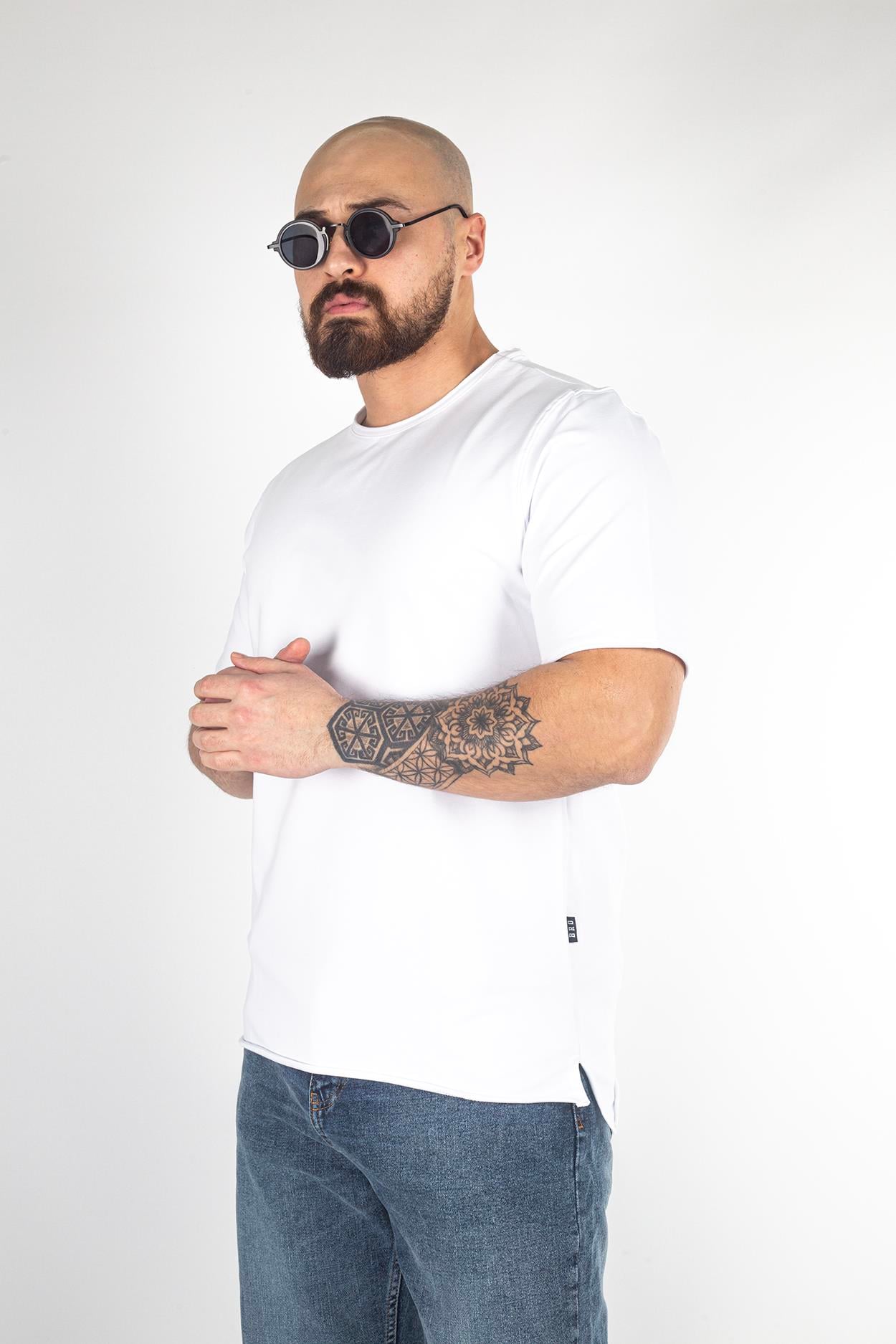 Slim Fit Yırtmaç Detaylı T-Shirt (TSB08)