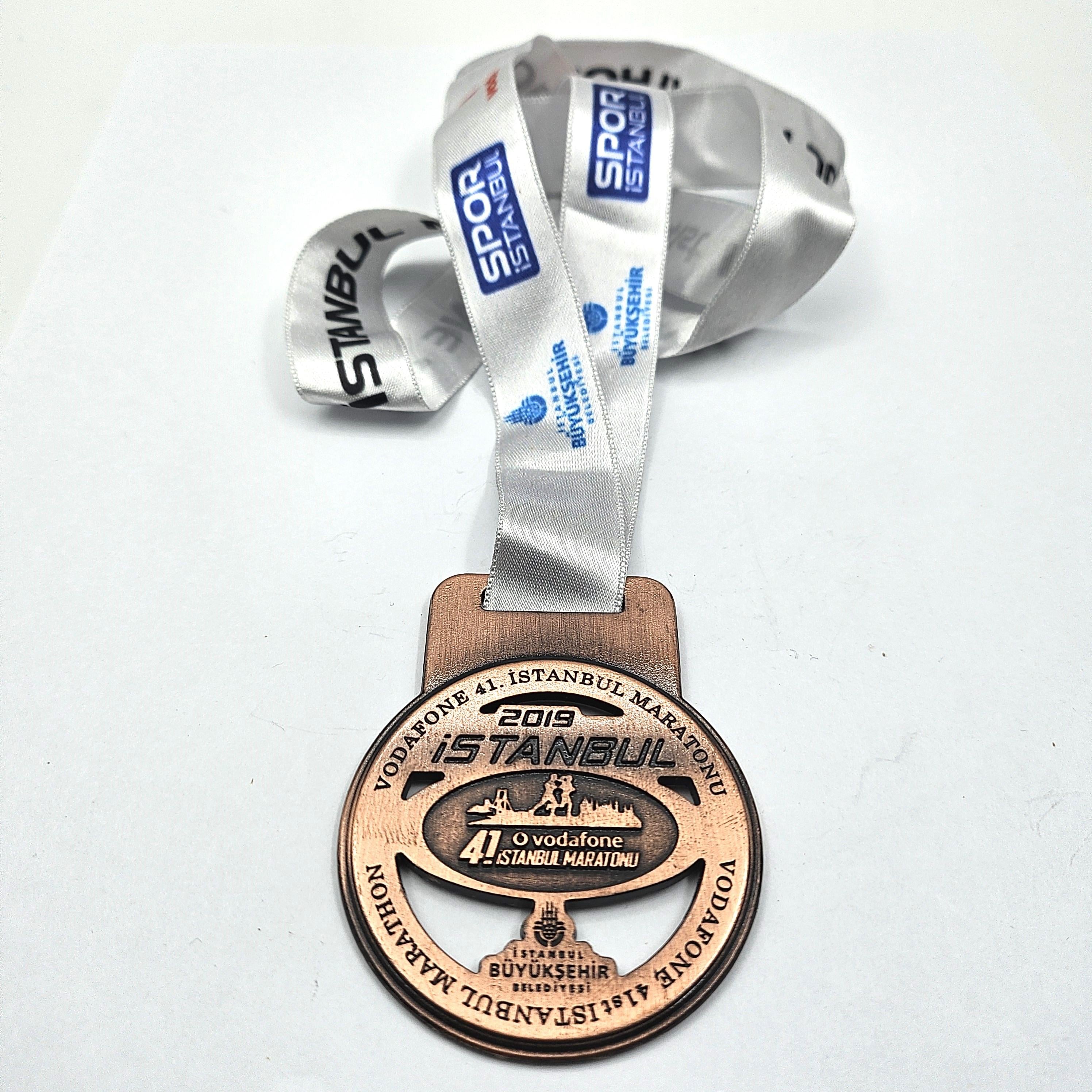 Madalya ve Madalyonlar41. İstanbul Maratonu “Marathon Finisher” Madalyası