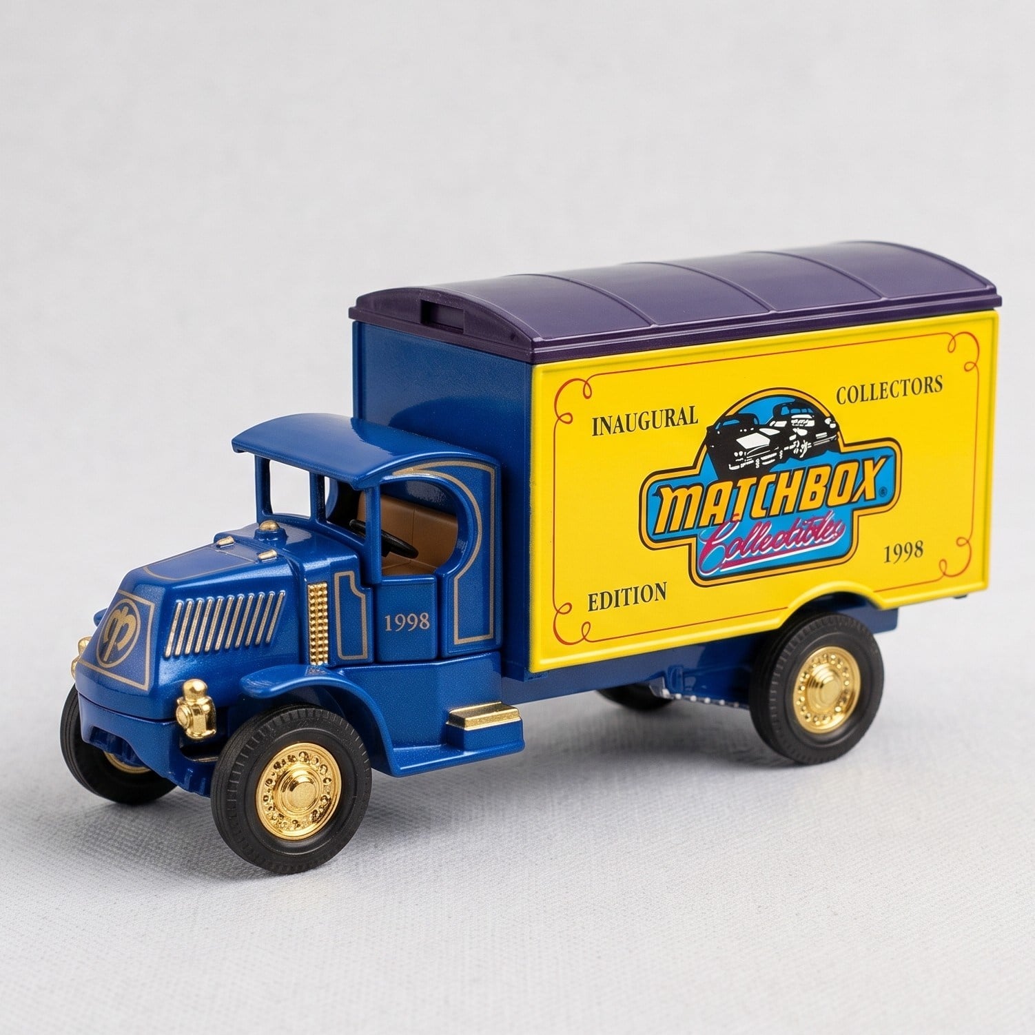 Collector SetMatchbox Collectibles 1920 Mack AC Box Truck Inaugural Edition 1998 (Sertifikalı)