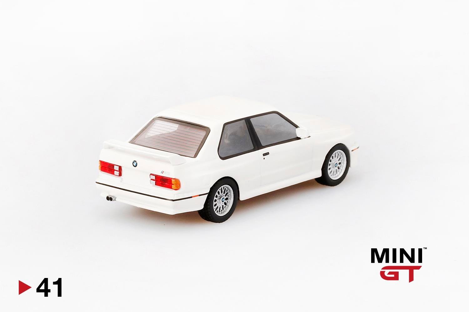 Mini GT - BMW M3 (E30) Alpine White | benimkoleksiyonum.com
