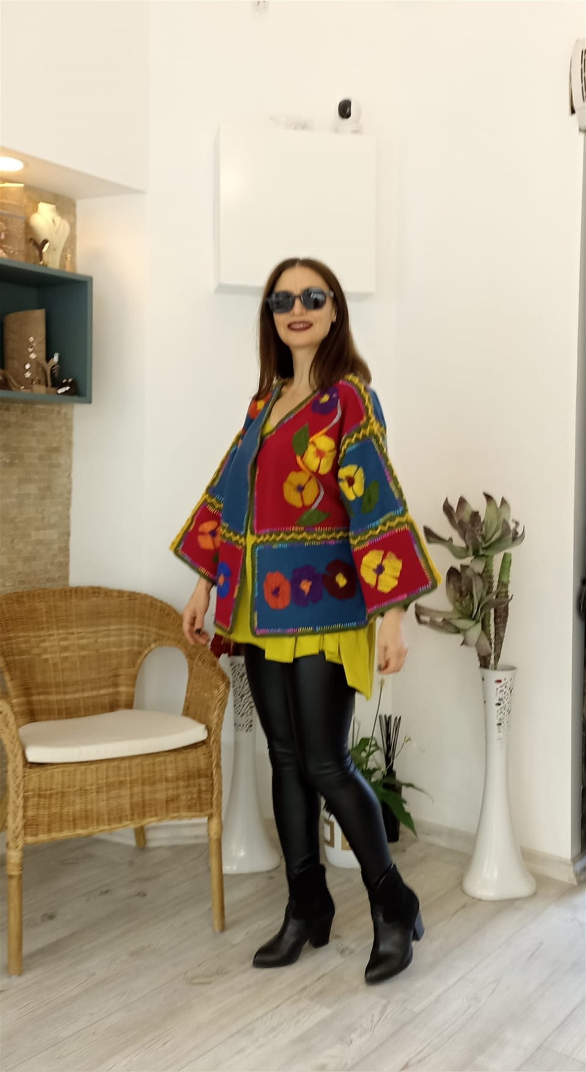  El İşi Kaşe Kumaş Keçe Detaylı Tasarım Hırka