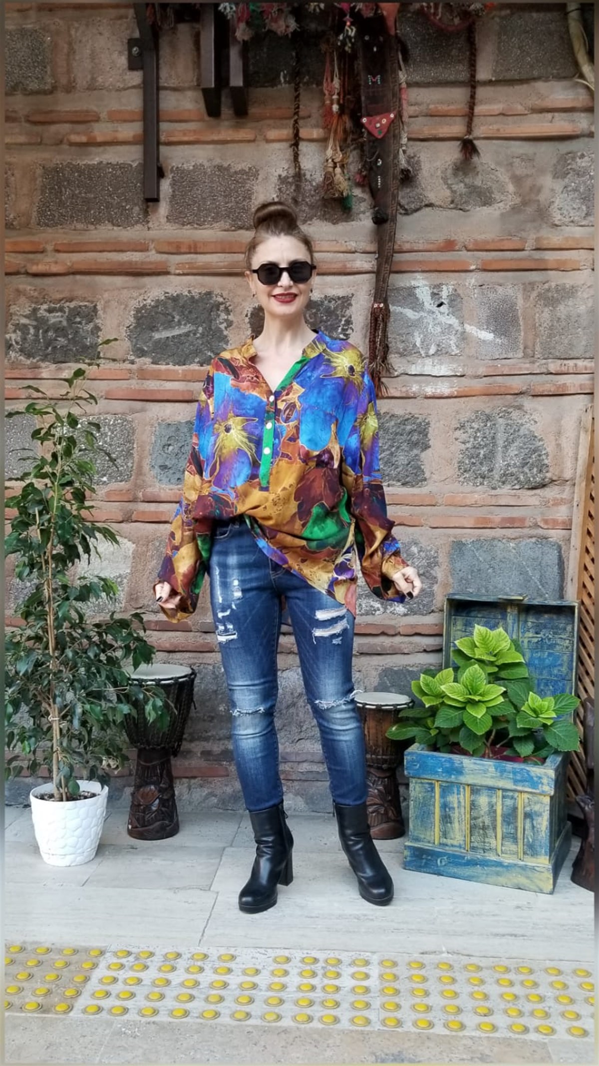 24 Renk Hakim Yaka Bluz