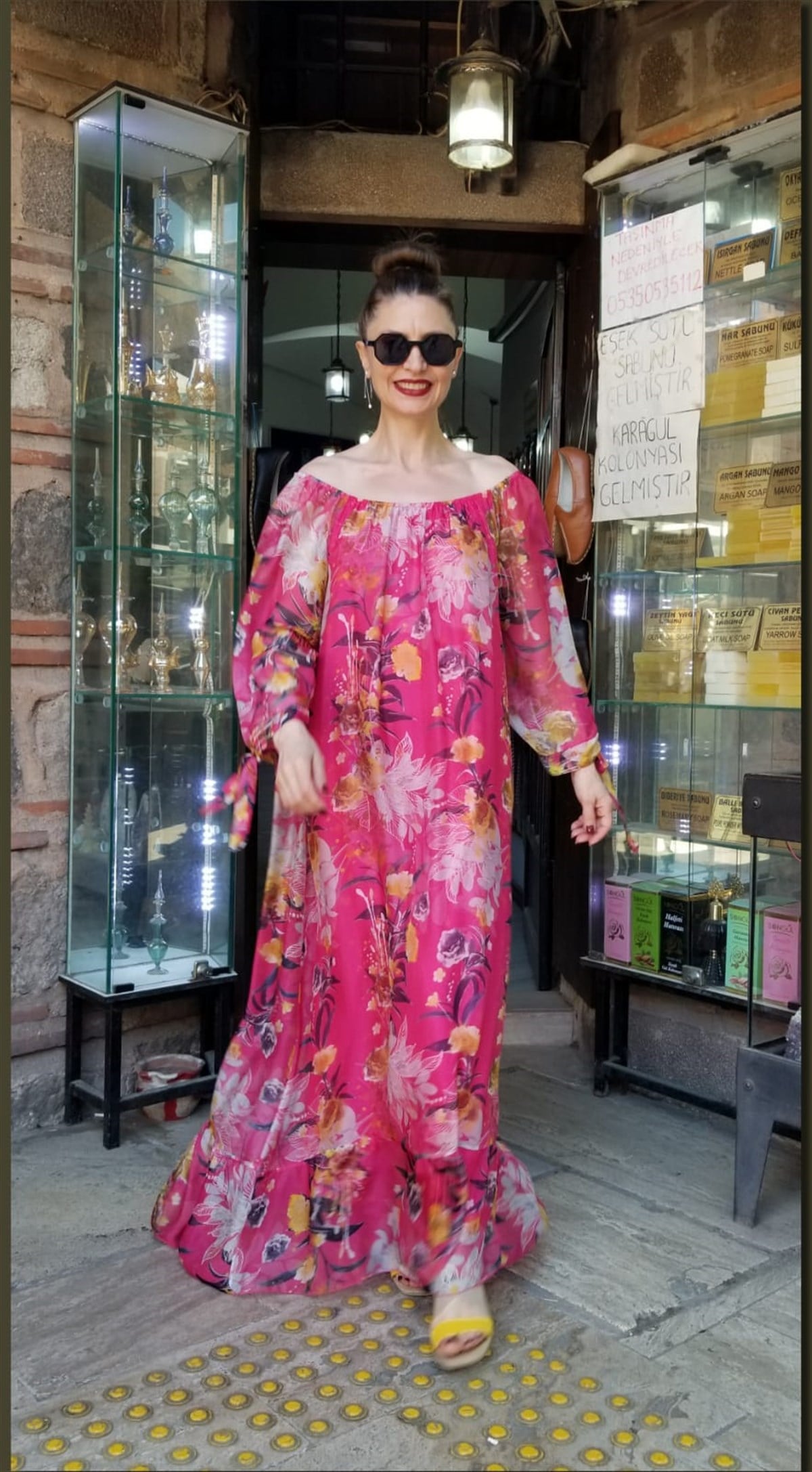 Fuşya Çiçekli İpek Kumaş Elbise İçi Astarlı Yakası Lastikli