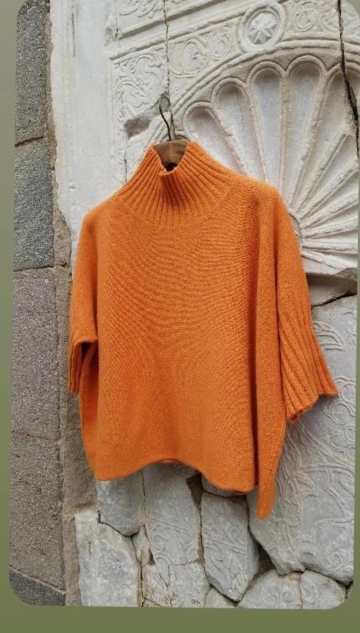 İtalyan Triko Örme Dik Yaka Turuncu Kazak