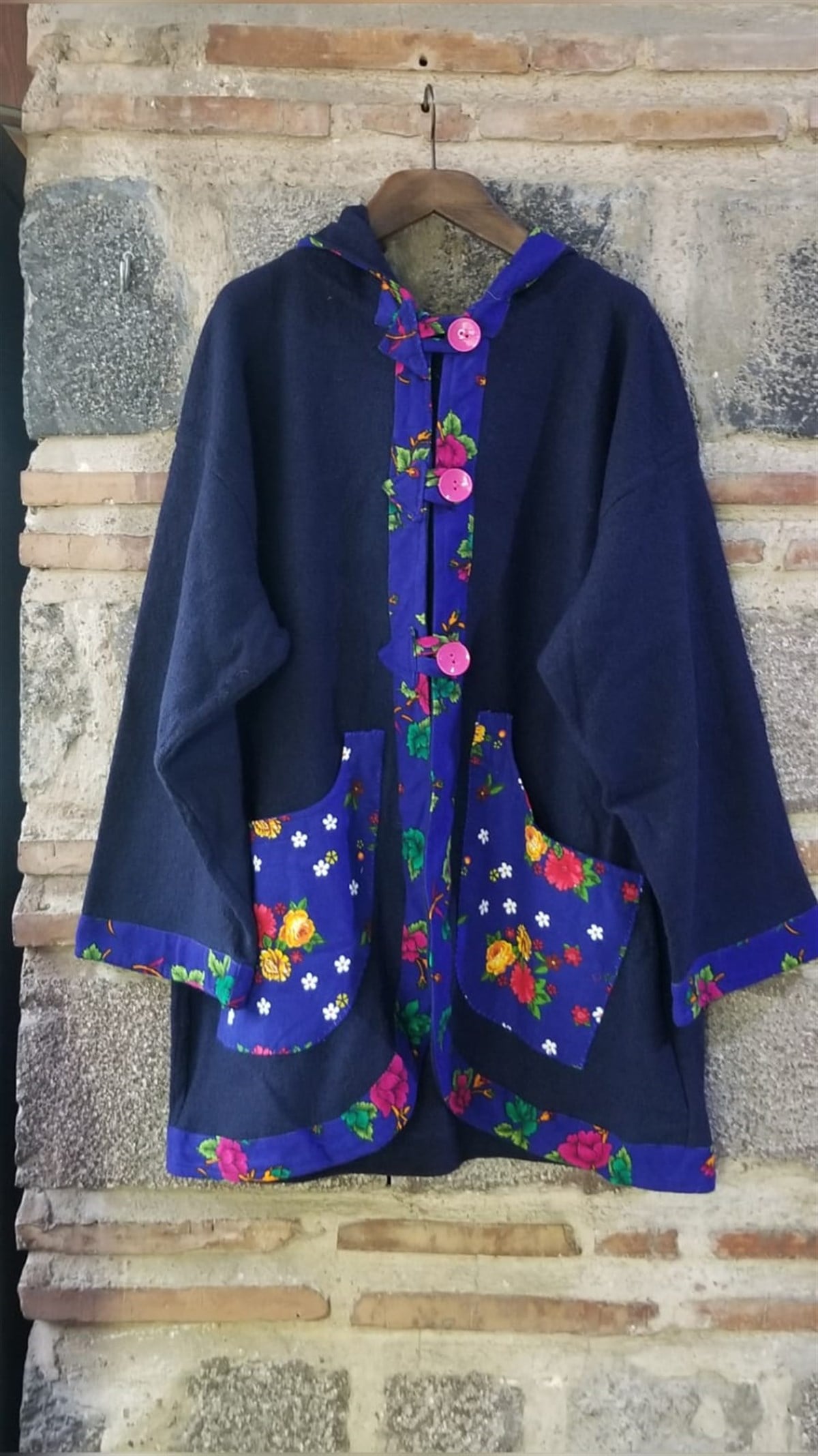 Kaşe Ve Kaşe Kumaş El İşi Detaylı Hırka