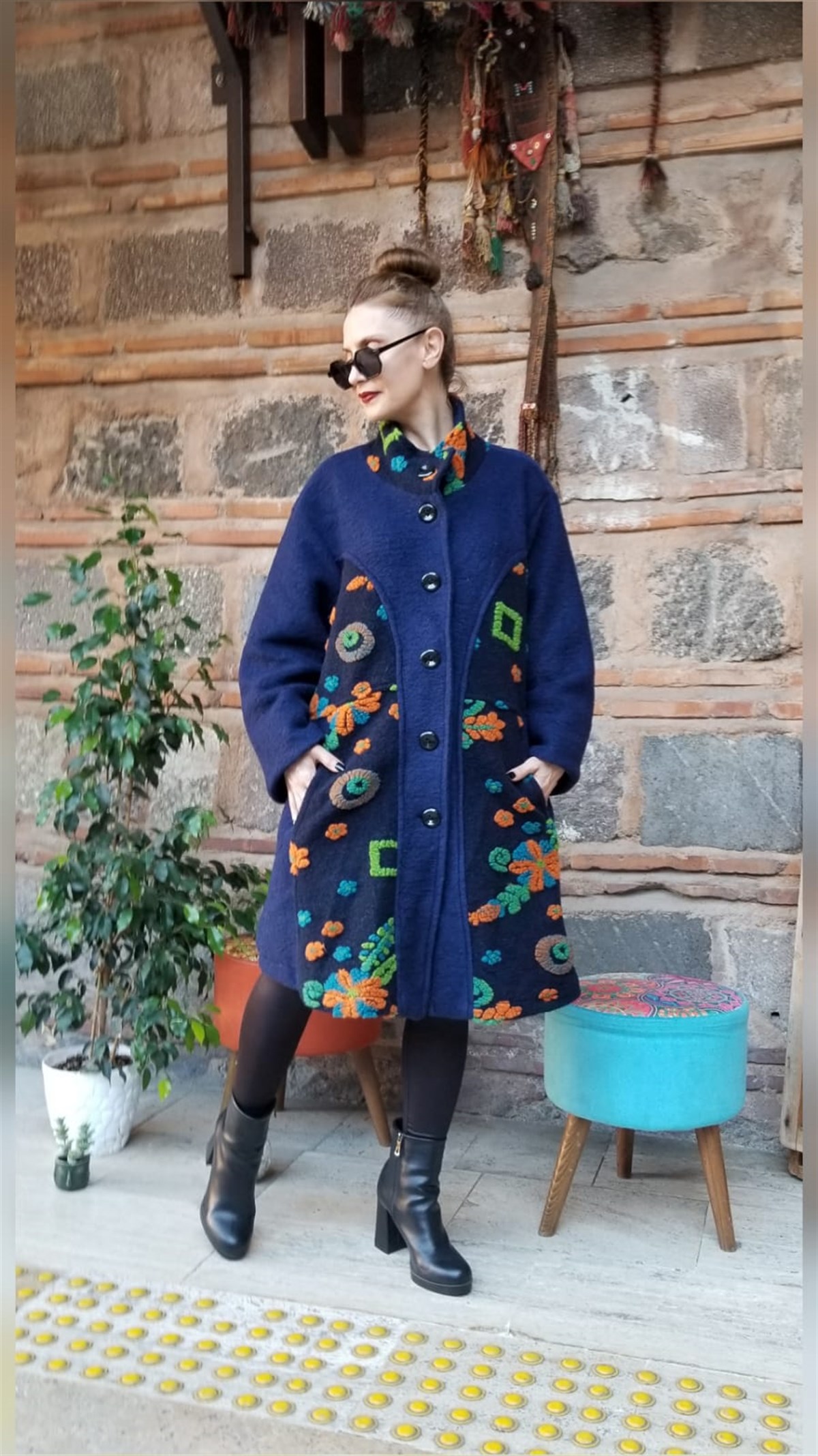 Lacivert Çiçekli Kece Kaban