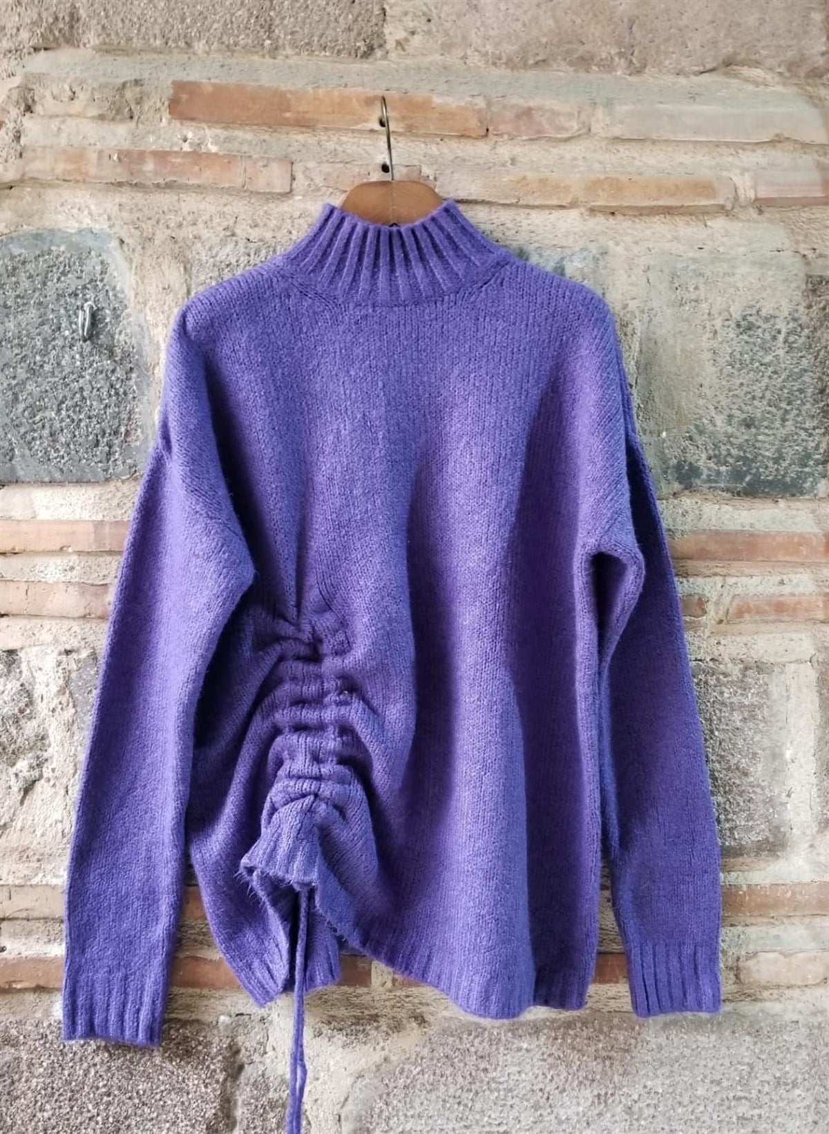 Mor Renk Tasarım Kazak