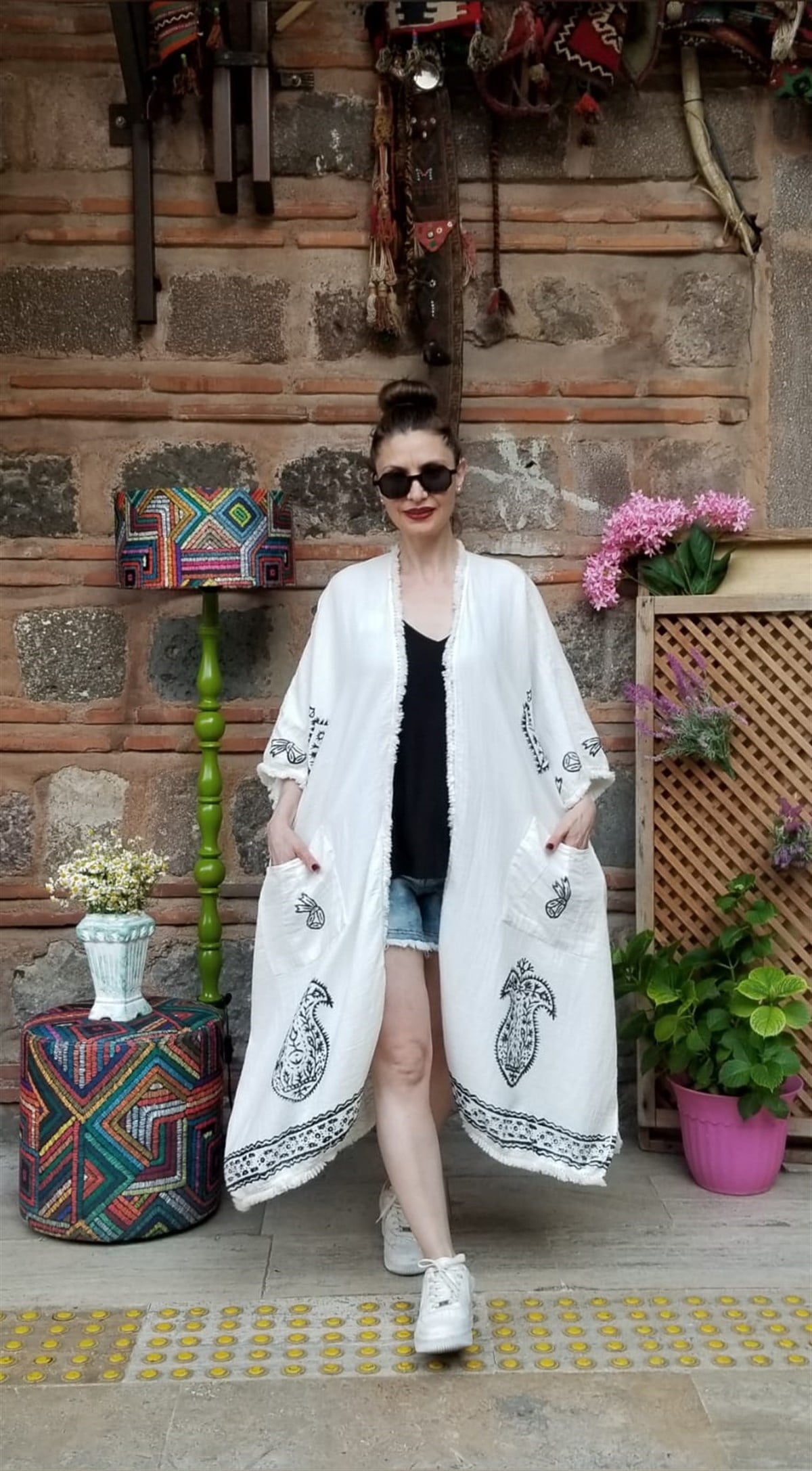 Müslin Kumaş Naturel Ekru Renk Tokat Baskı El İşi Cepli Kaftan