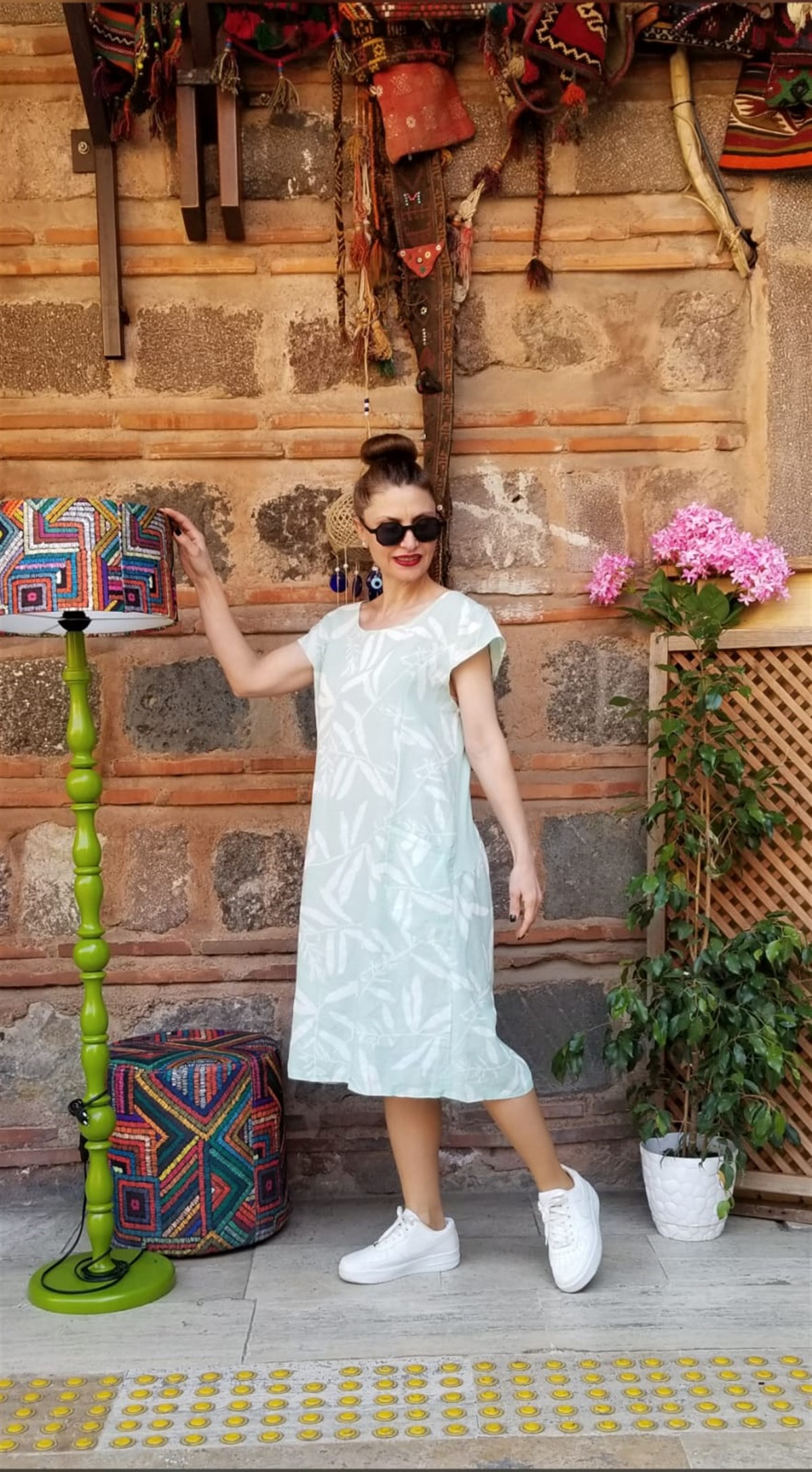 Nil Yeşili Keten Elbise