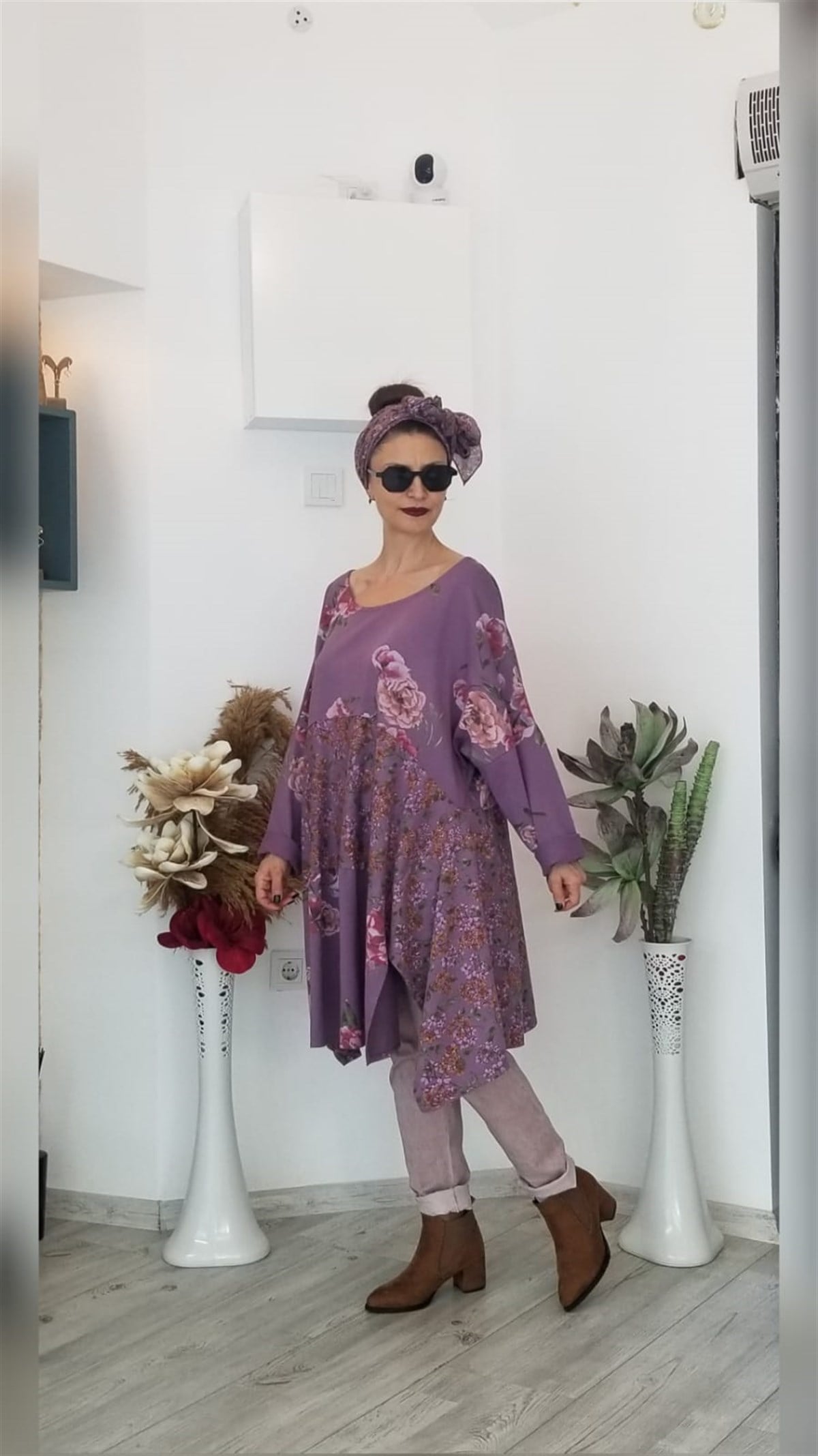 Pembe Çiçek Desenli Tunik