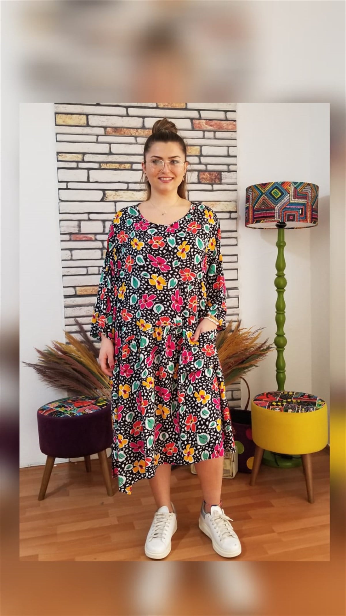 Renkli Çiçekli Salaş Elbise