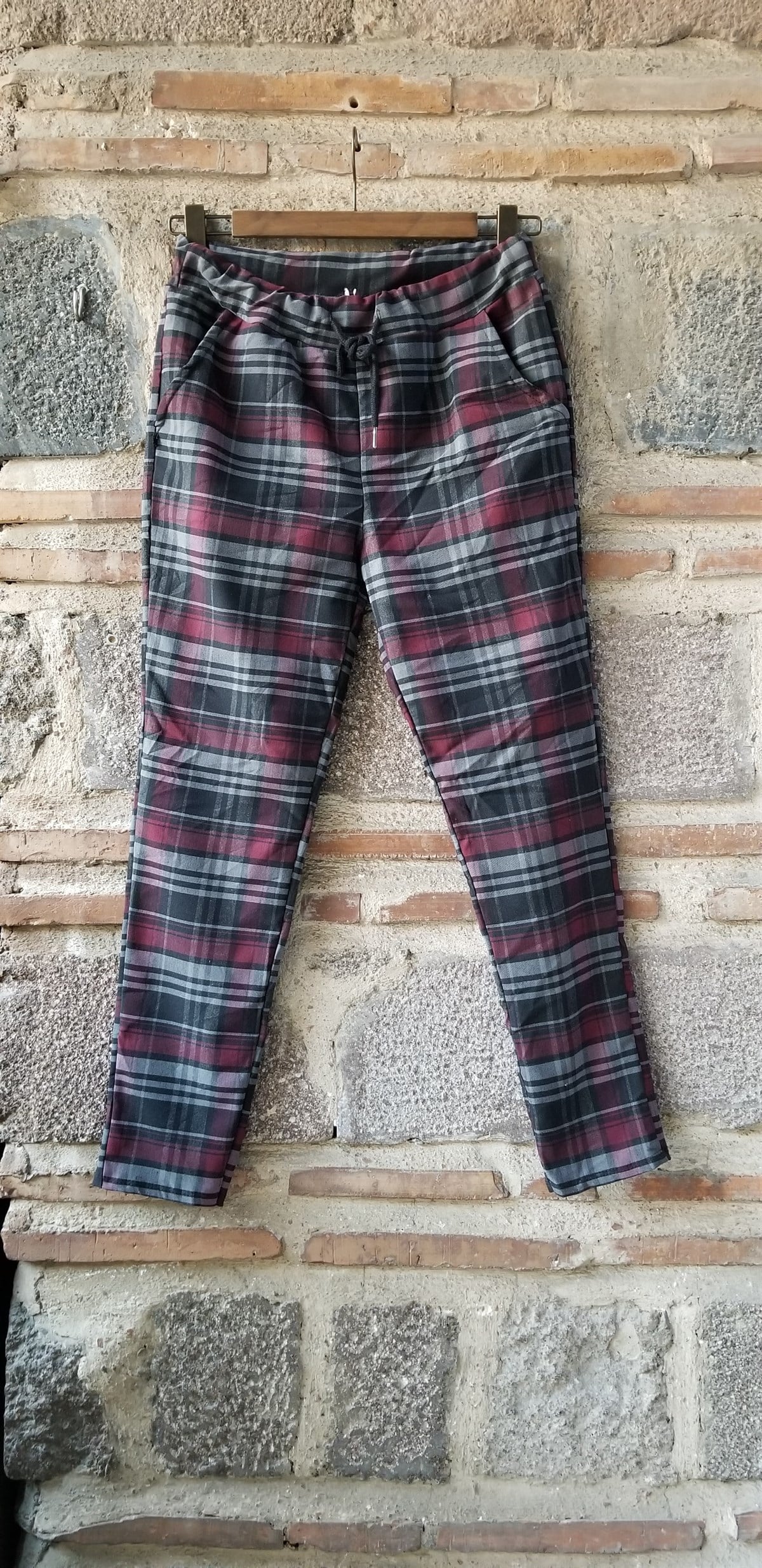 Siyah Bordo Gri Ekose Pantolon