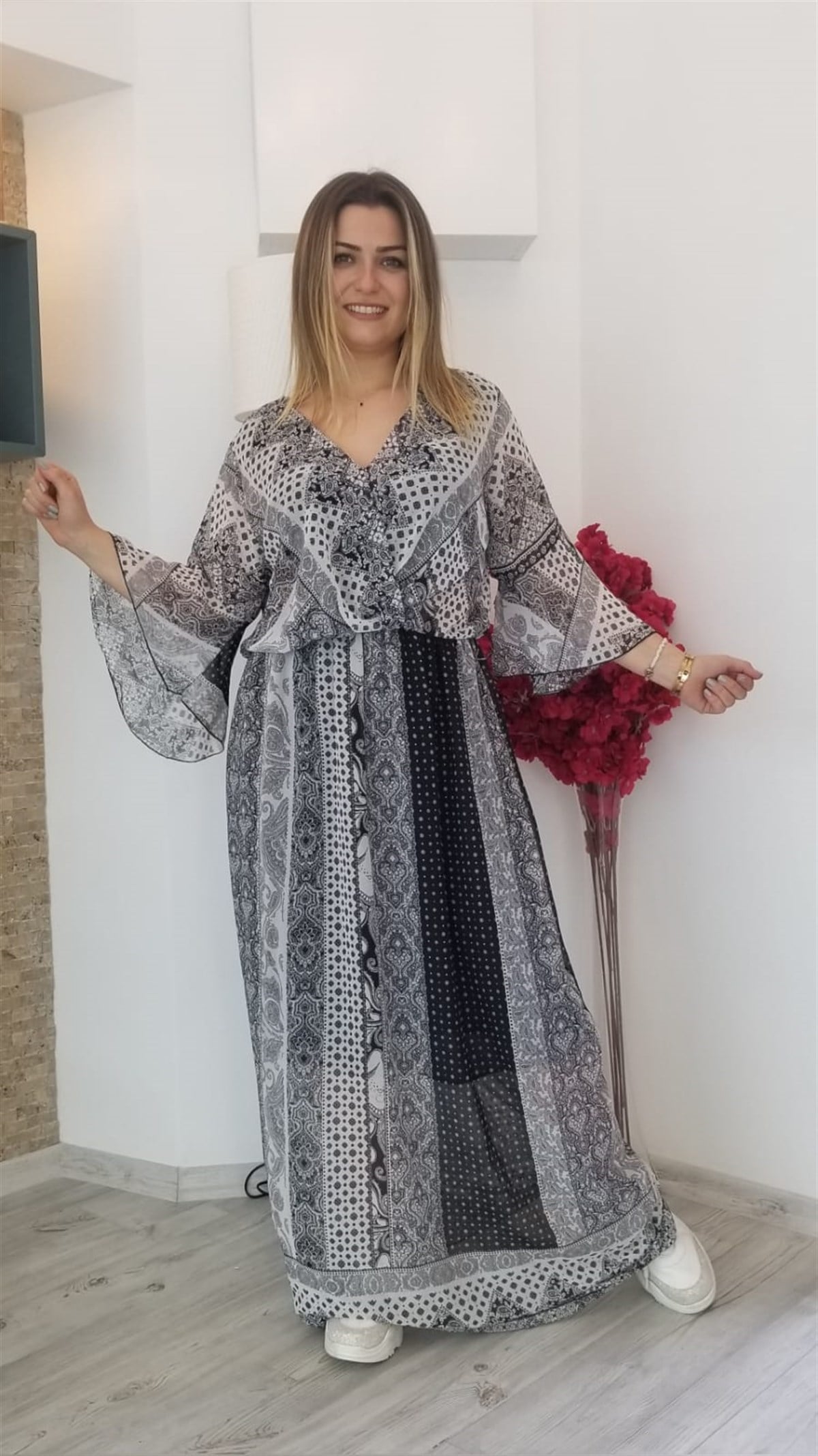 Siyah İtalyan Şifon Kumaş İçi Astarlı Maxi Boy Elbise