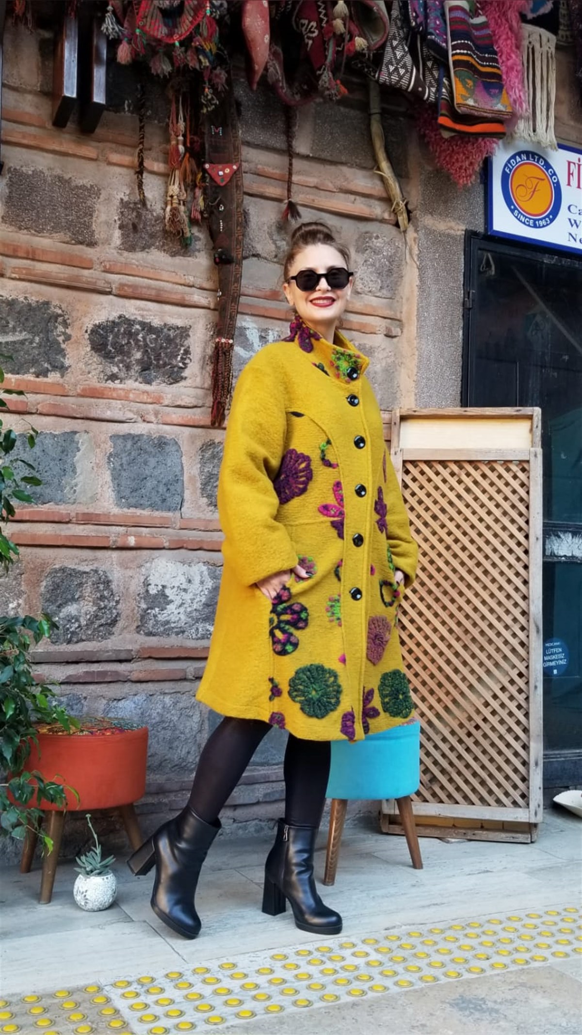 Asit Sarı Çiçekli Kece Kaban
