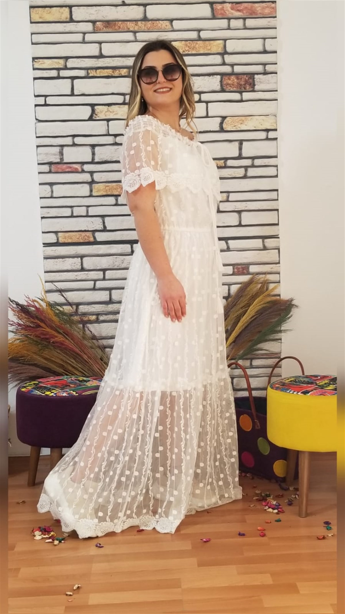 Beyaz İtalyan İçi Astarlı Elbise (Dış Çekim)