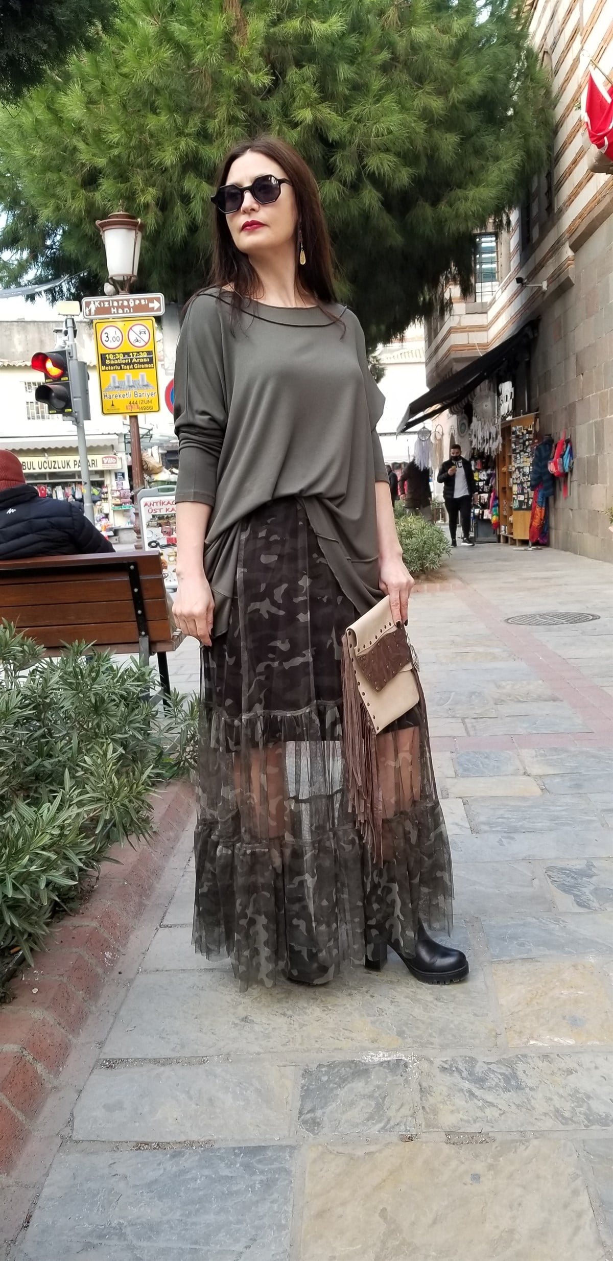 Haki Parçalı Bluz (Triko Kumaş)