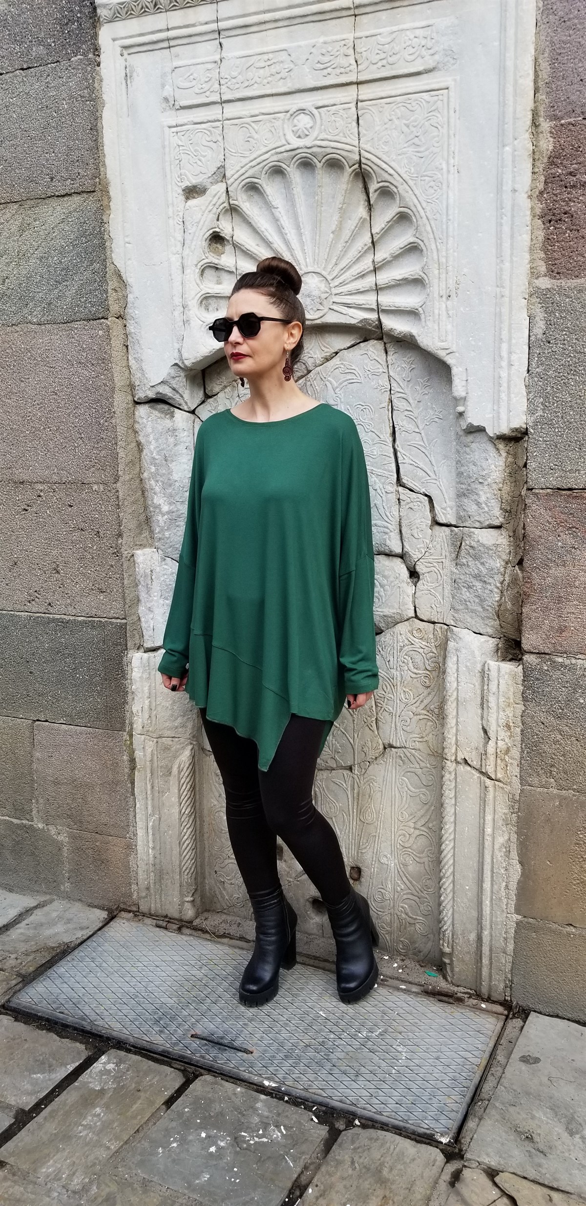 Zümrüt Yeşili Asimetrik Bluz (Triko Kumaş)