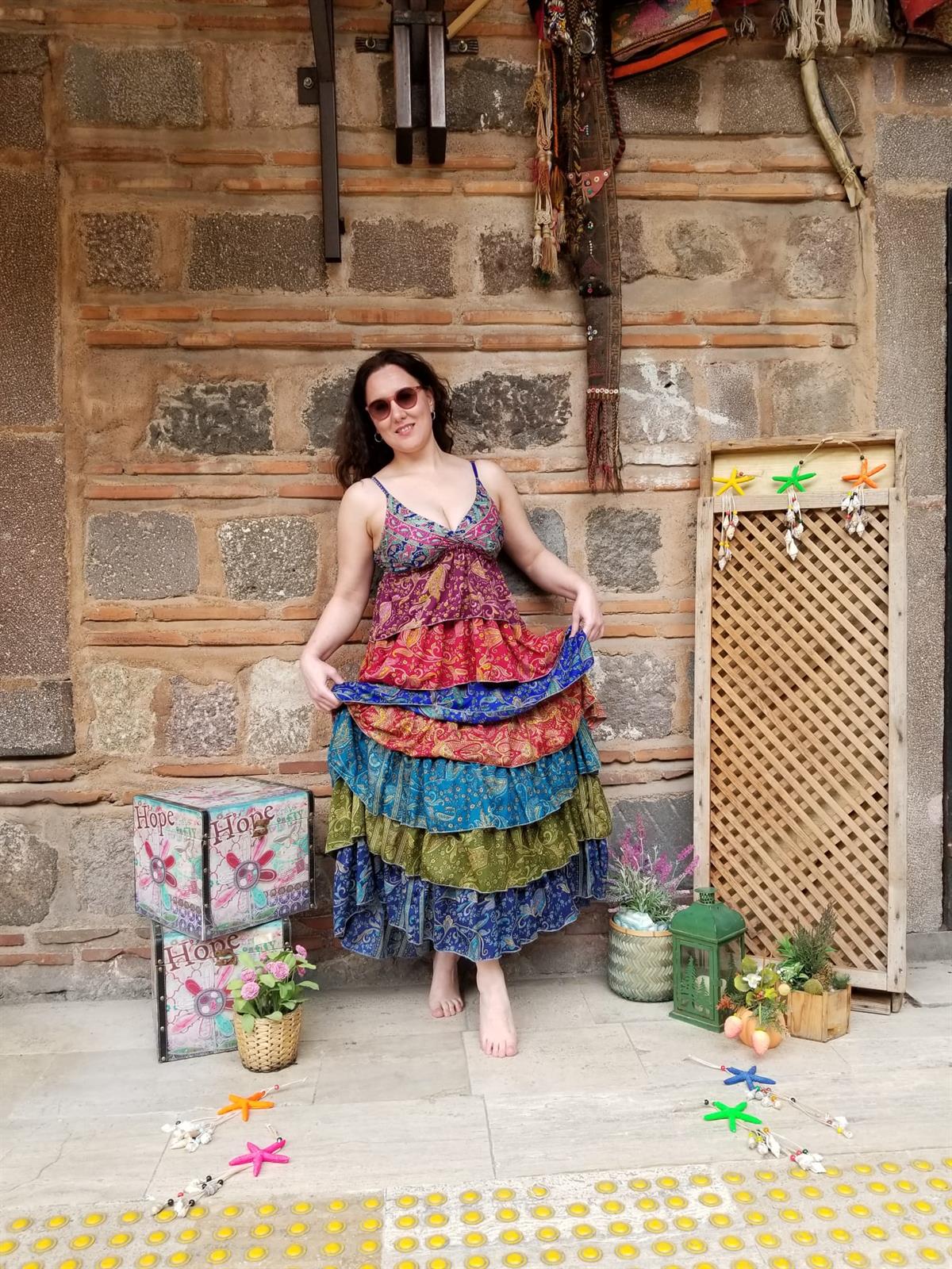 İTALAYAN KAT KAT ELBİSE