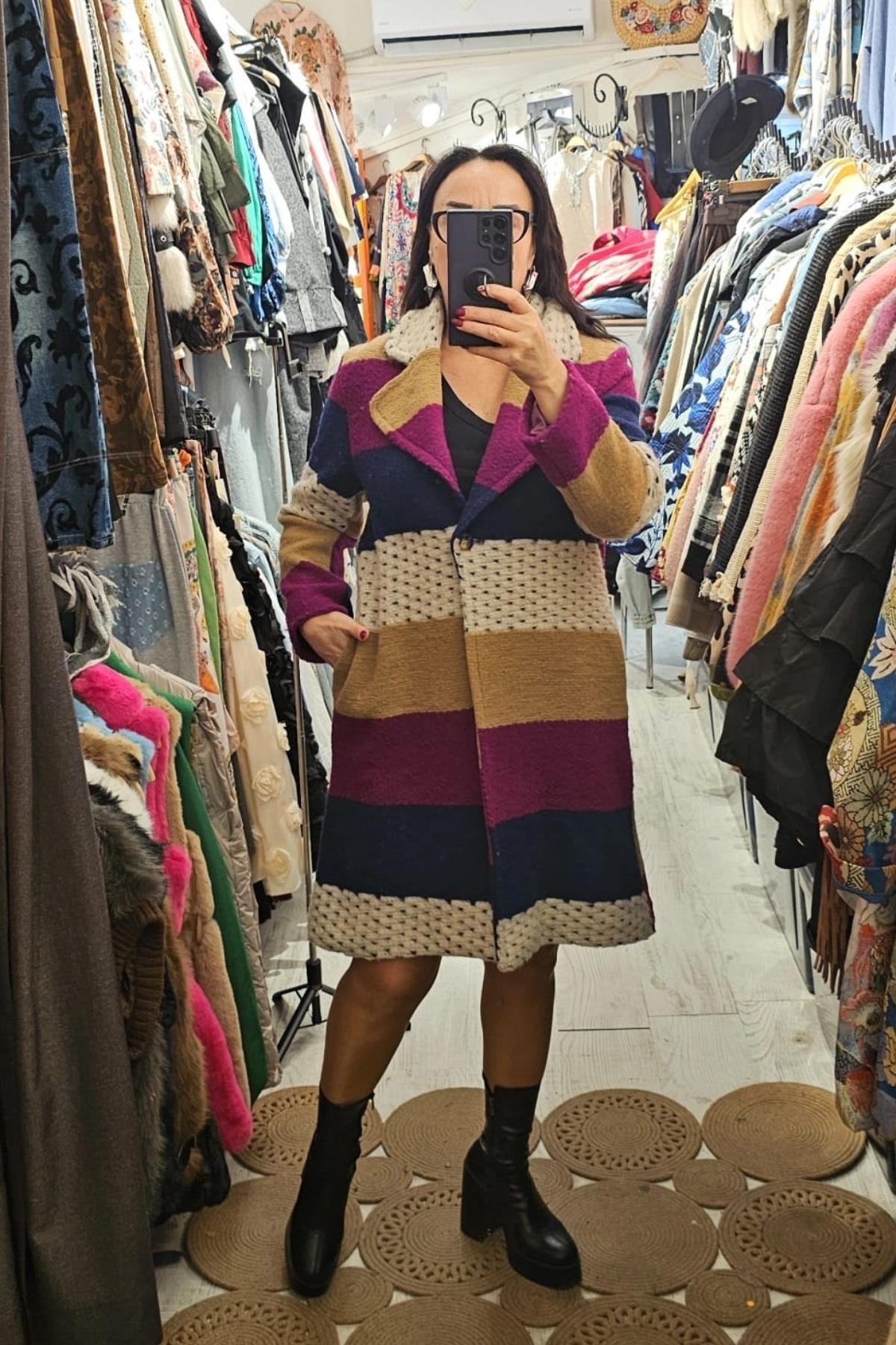 İtalyan Keçe Kumaş Astarlı Kaban Renkli