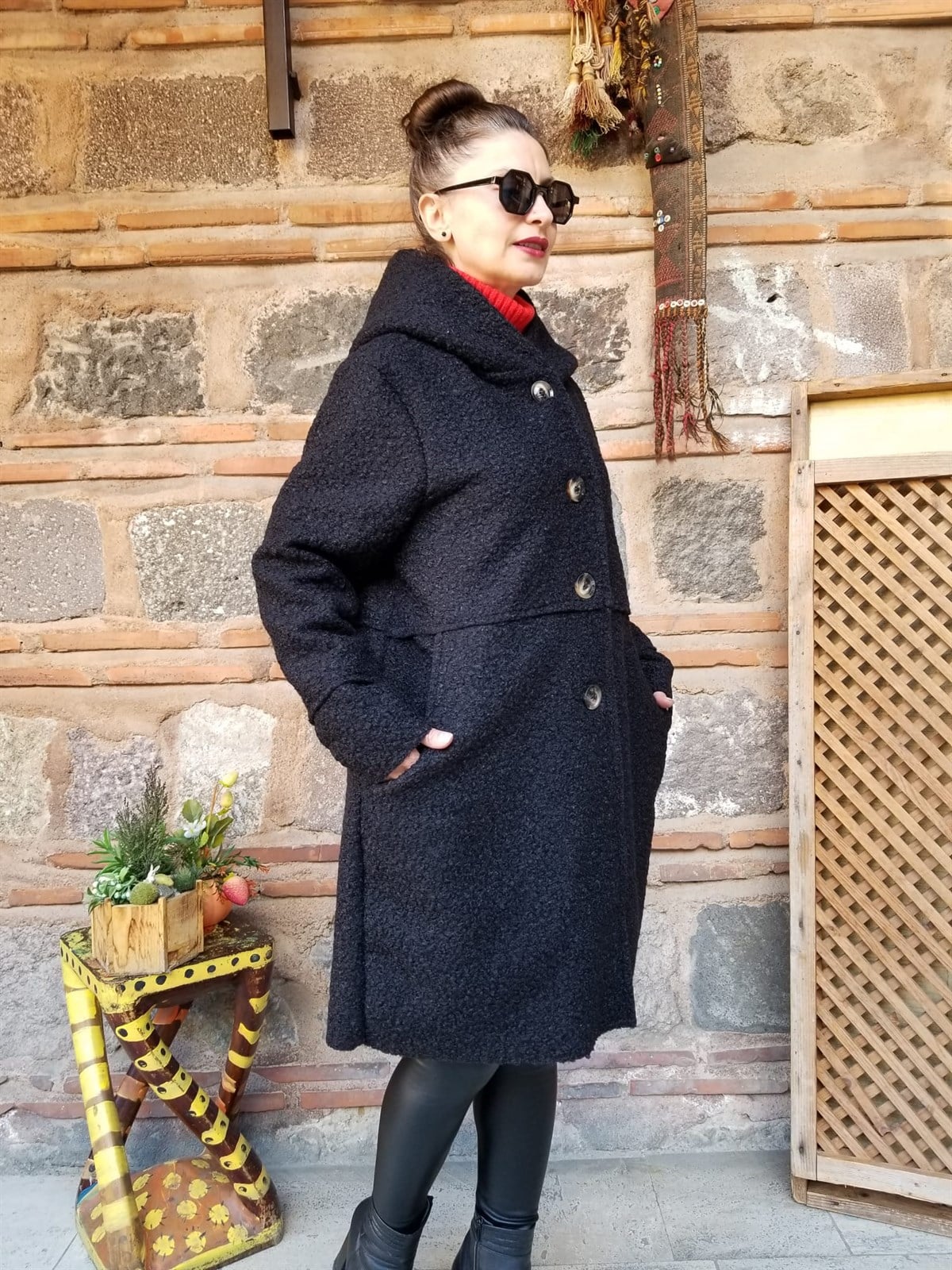 İtalyan Siyah Yün Buklet Kaban