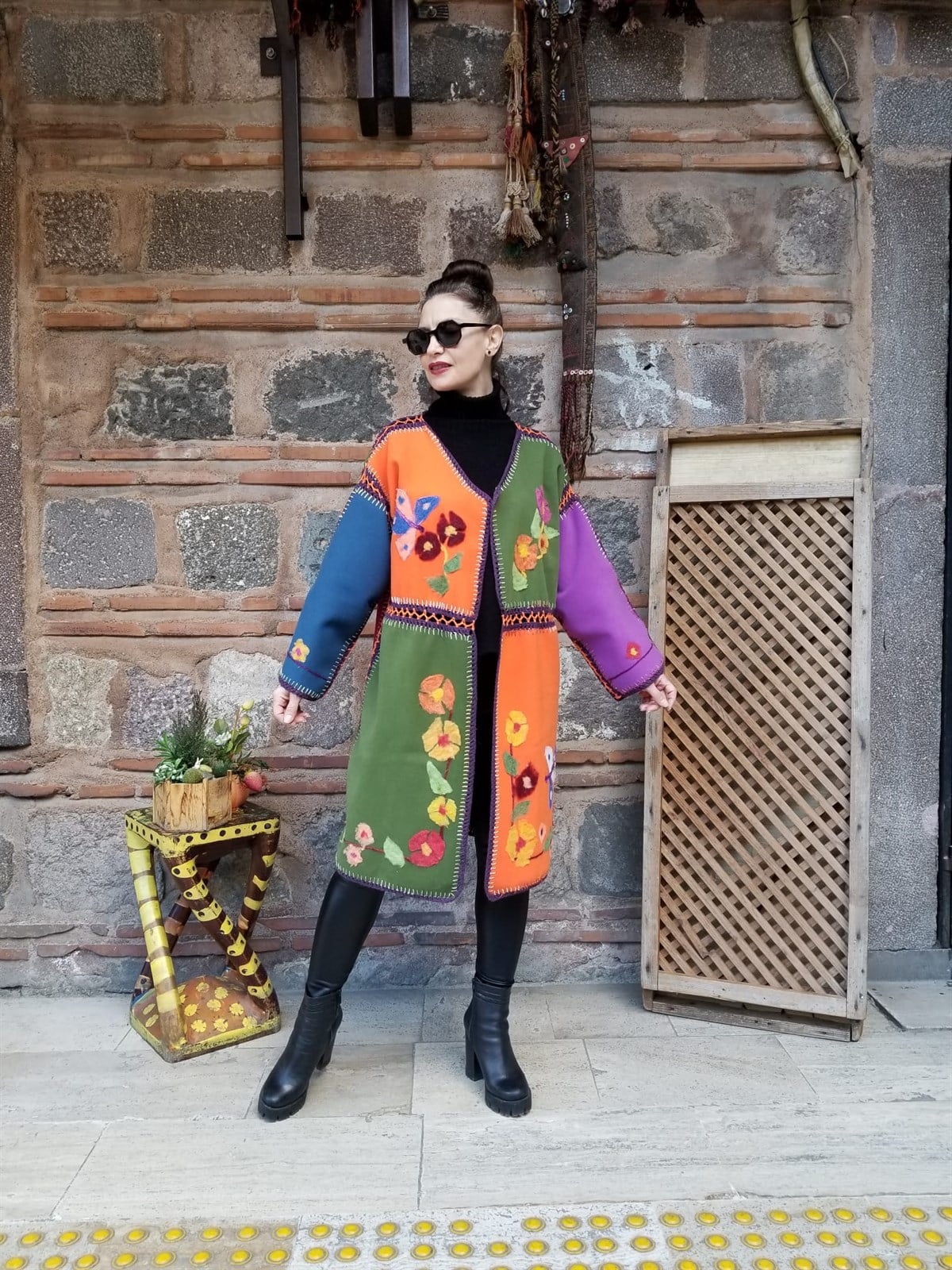 Kaşe Kumaş Kele Uzun Renkli Hırka
